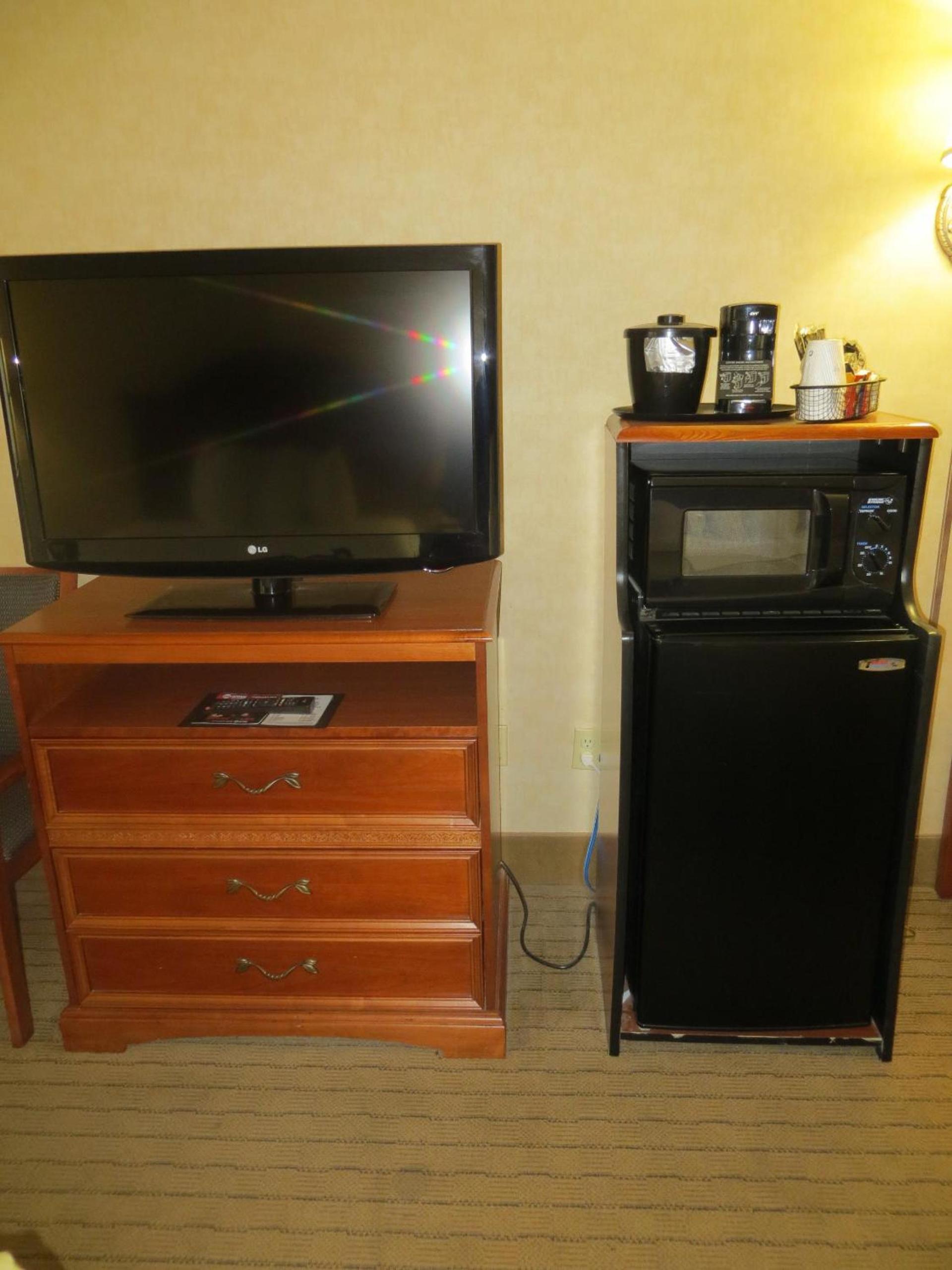 Baymont by Wyndham Indianapolis West photo 30