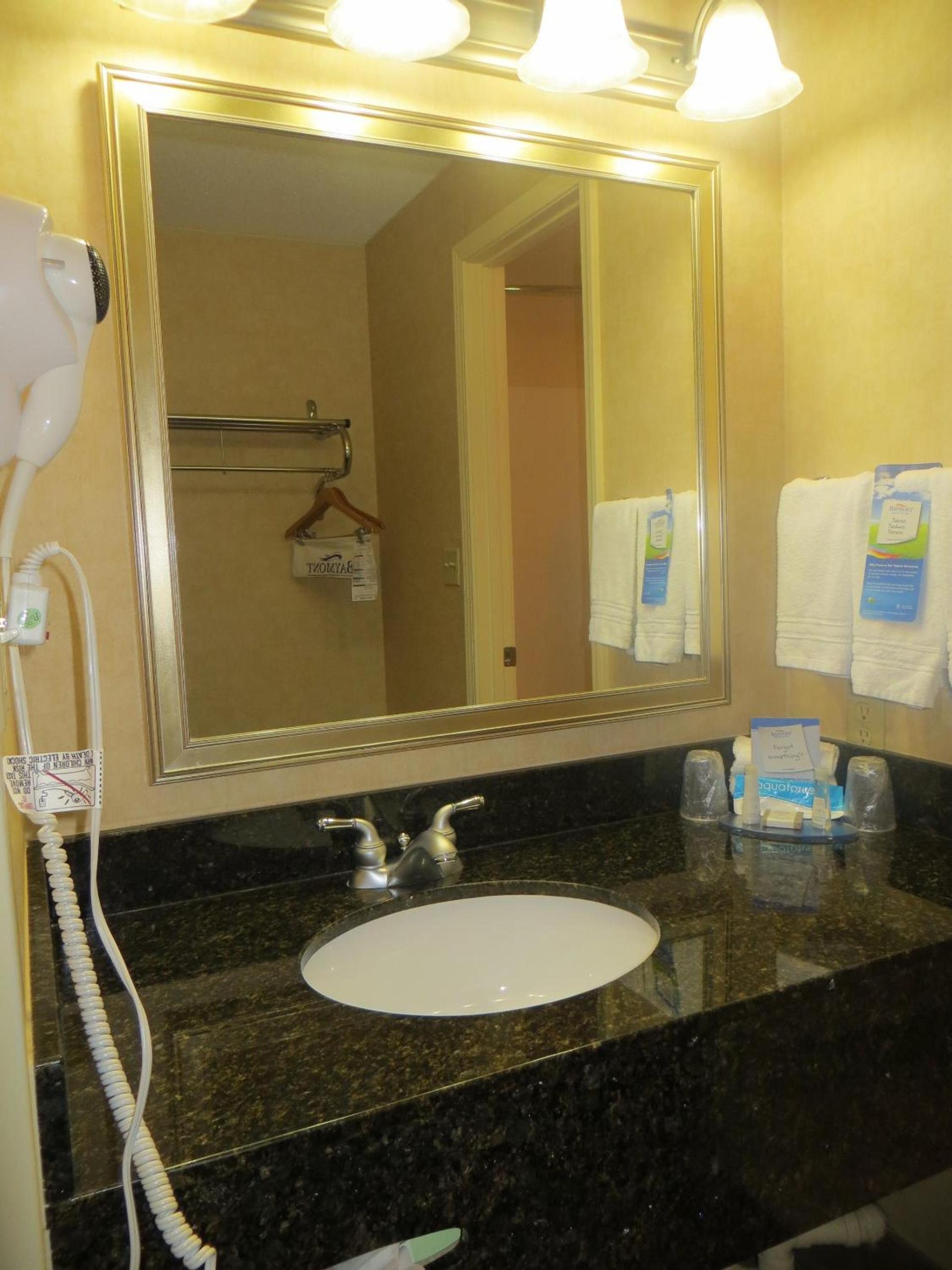Baymont by Wyndham Indianapolis West photo 31