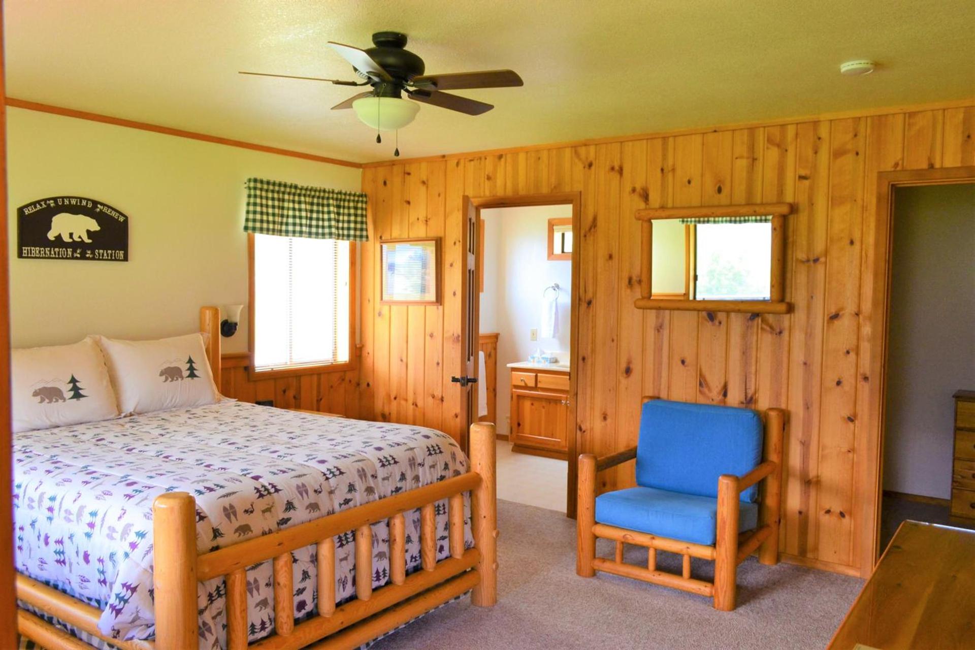 Twin Peaks Guest Ranch photo 41