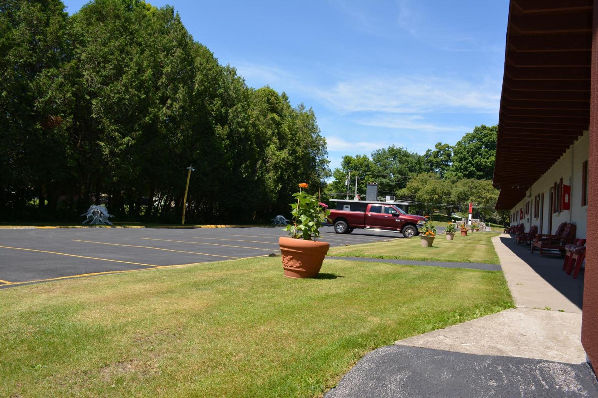 The Village Motel photo 34