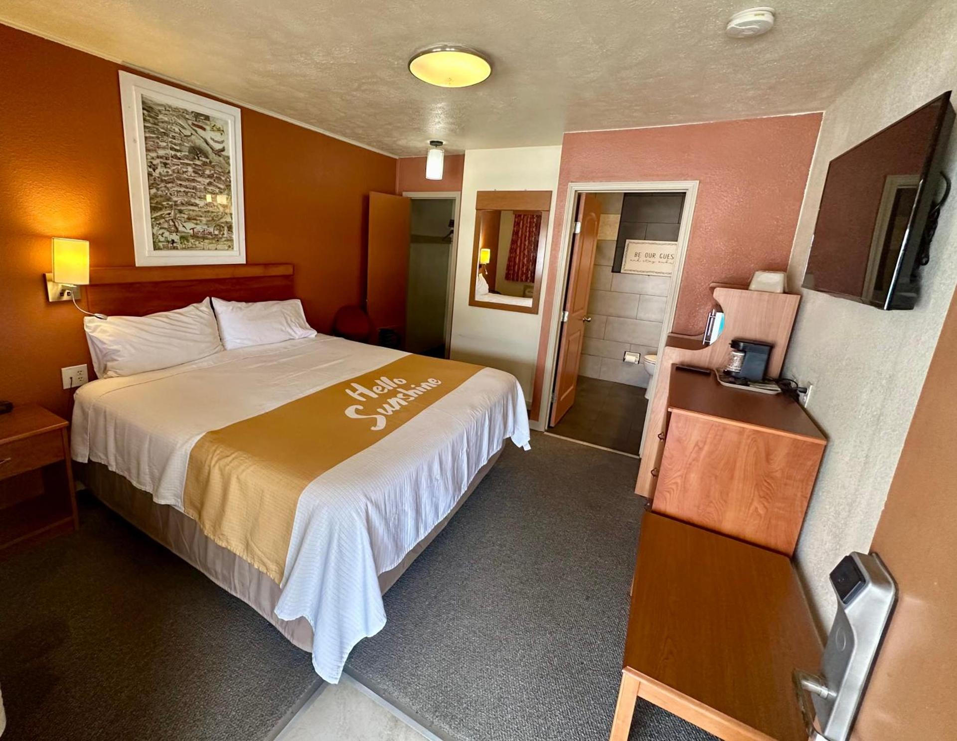 Sun Valley Motel Junction photo 17