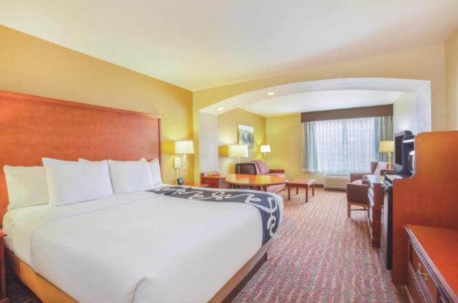 La Quinta by Wyndham Bentonville photo 44