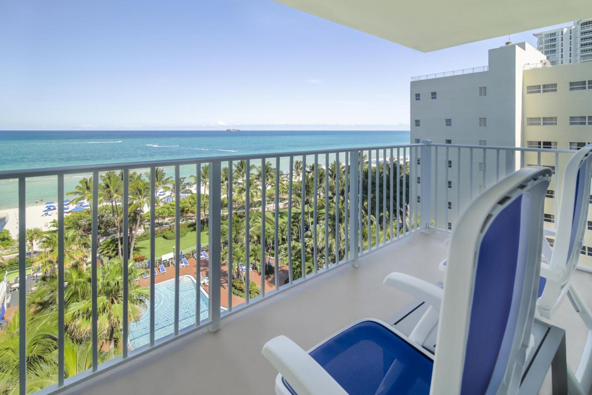 Radisson Resort Miami Beach photo 92