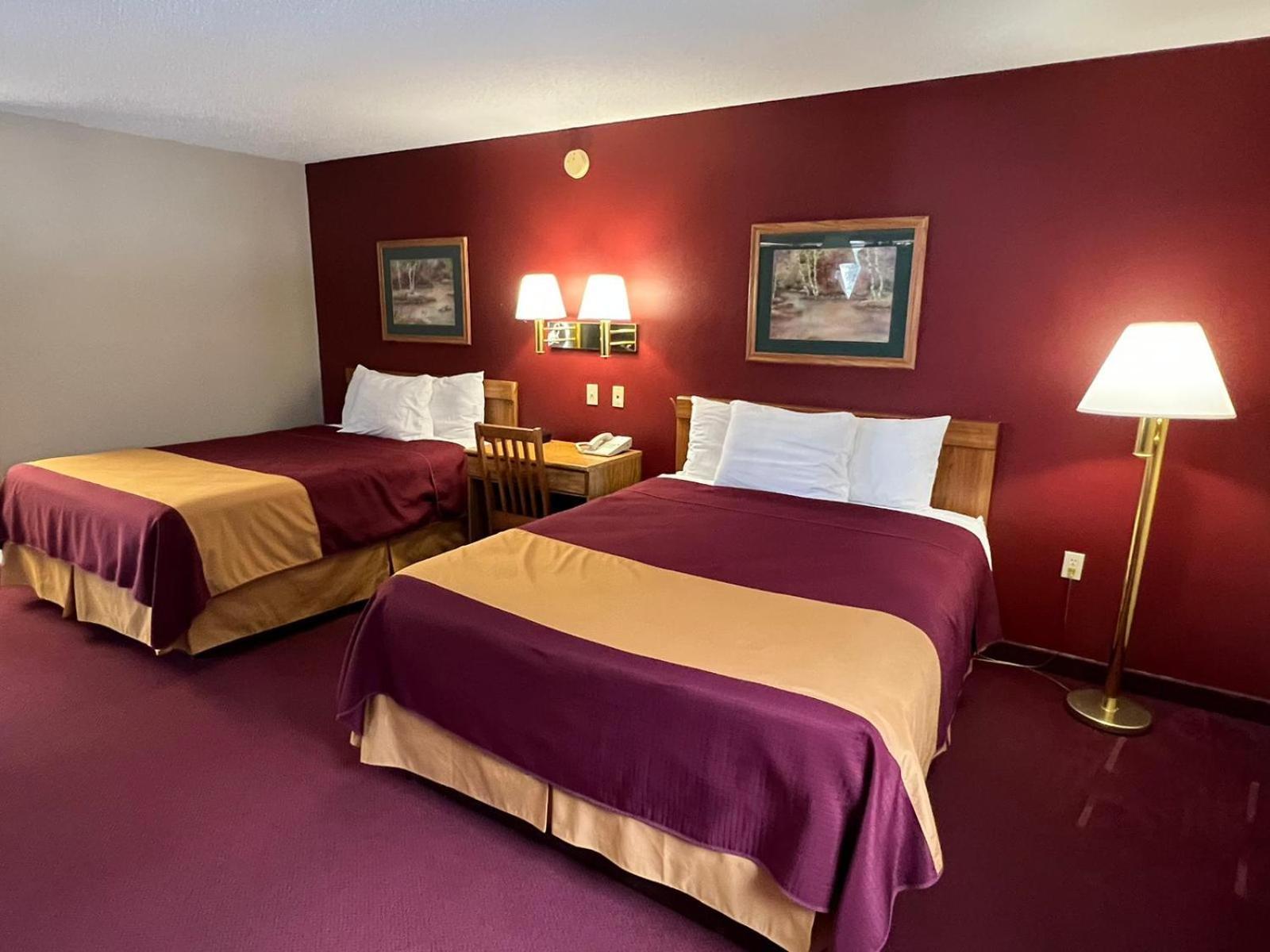 Americas Best Value Inn Suburban photo 9