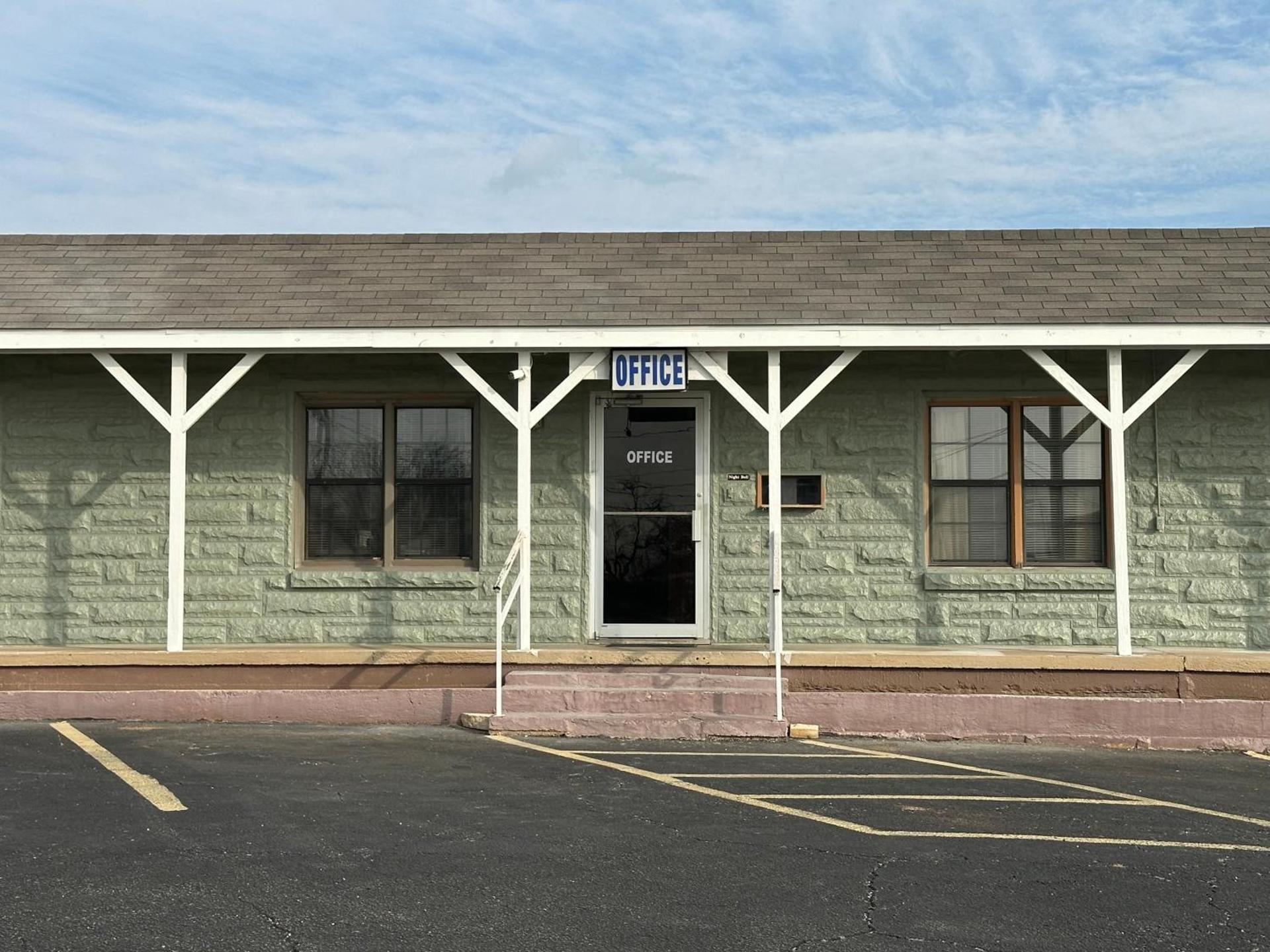 Llano Motel photo 7