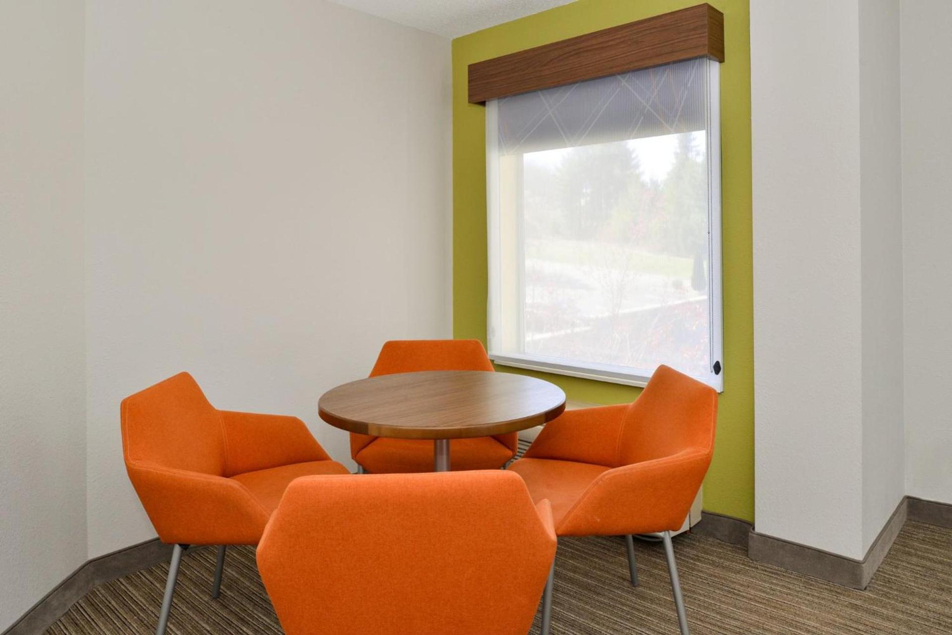 Holiday Inn Express Blowing Rock South, an IHG Hotel photo 40