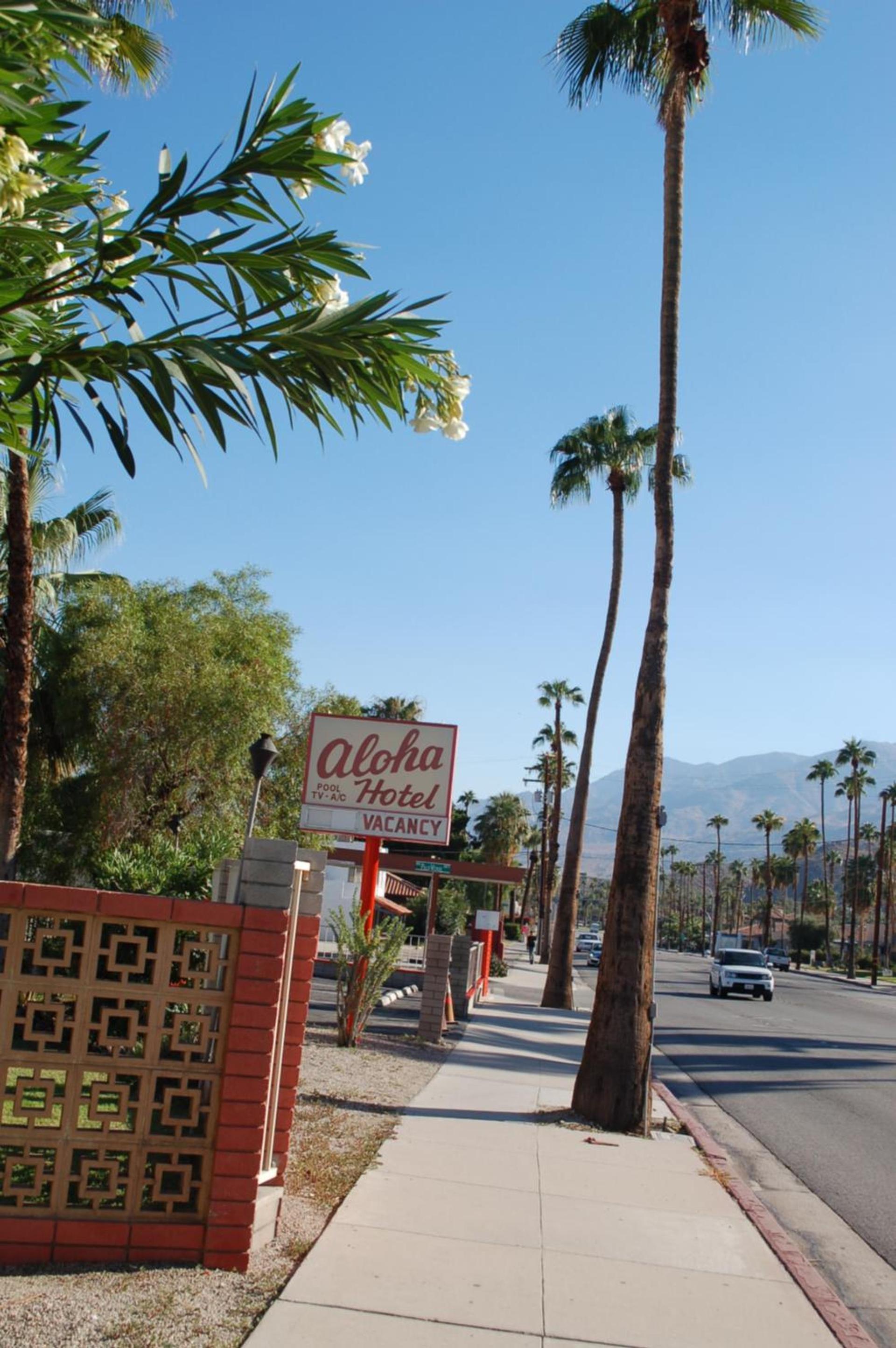 Aloha Hotel Palm Springs photo 1