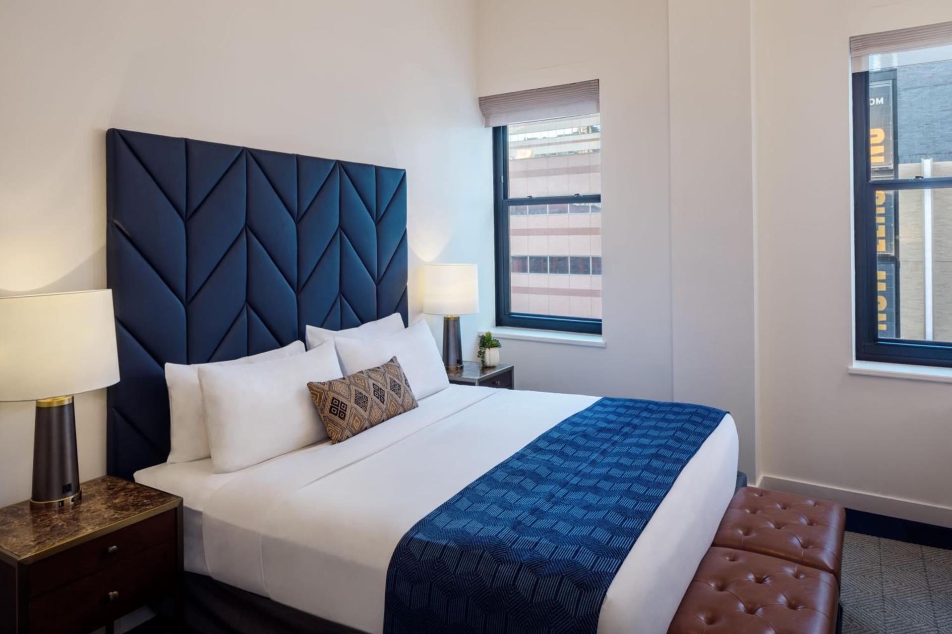 Hotel Indigo Boston Garden by IHG photo 87