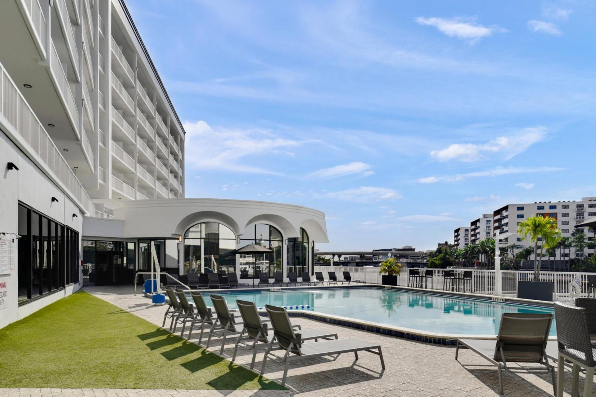 Hotel Tampa Riverwalk photo 9