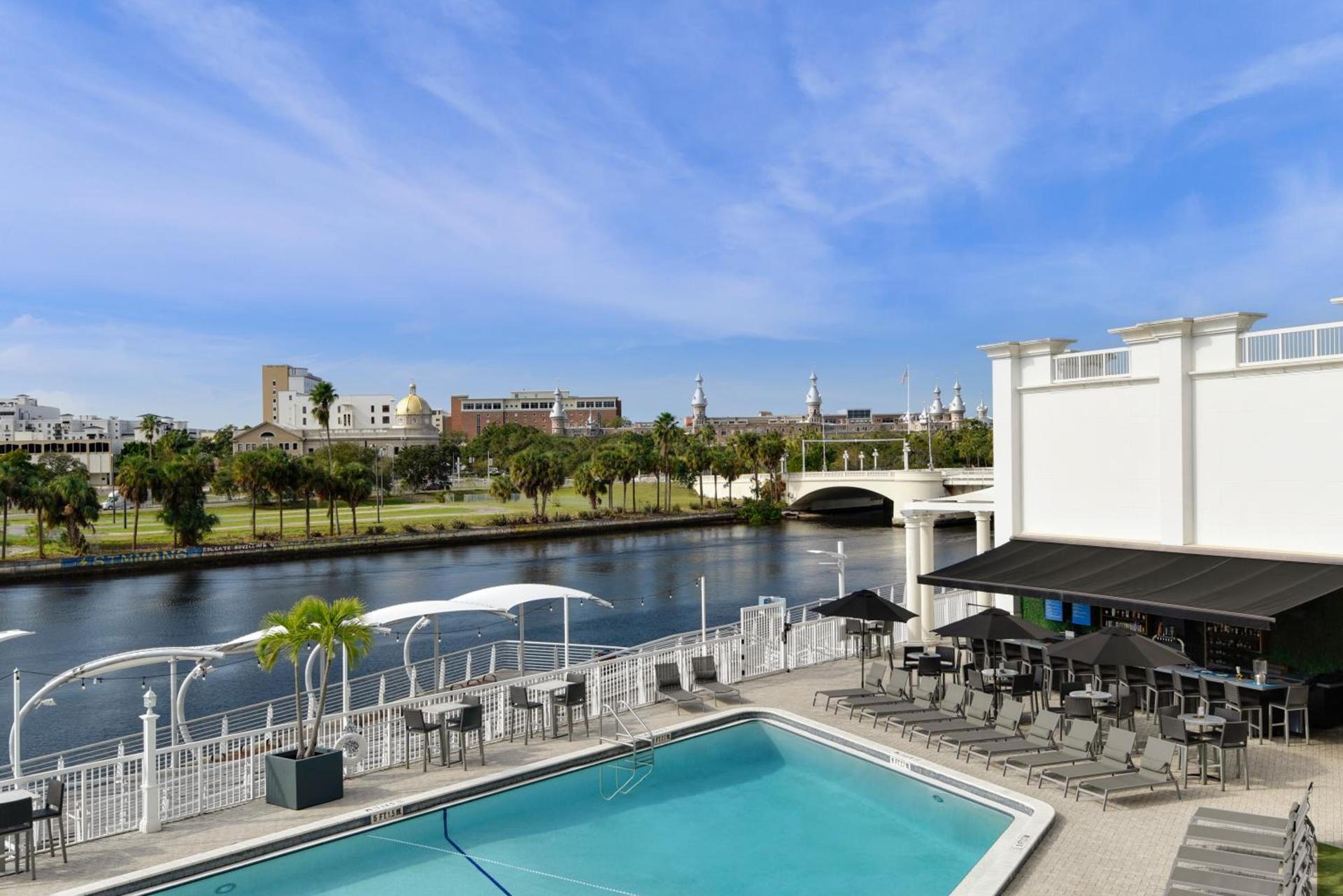 Hotel Tampa Riverwalk photo 5