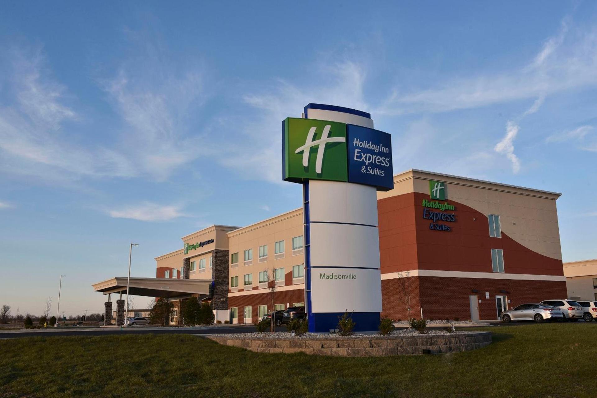 Holiday Inn Express & Suites - Madisonville by IHG photo 18