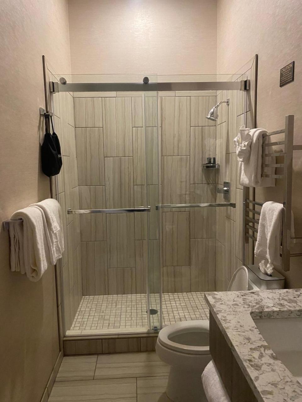 Harlow Hotel photo 44