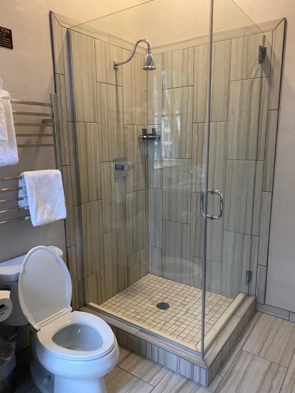 Harlow Hotel photo 11