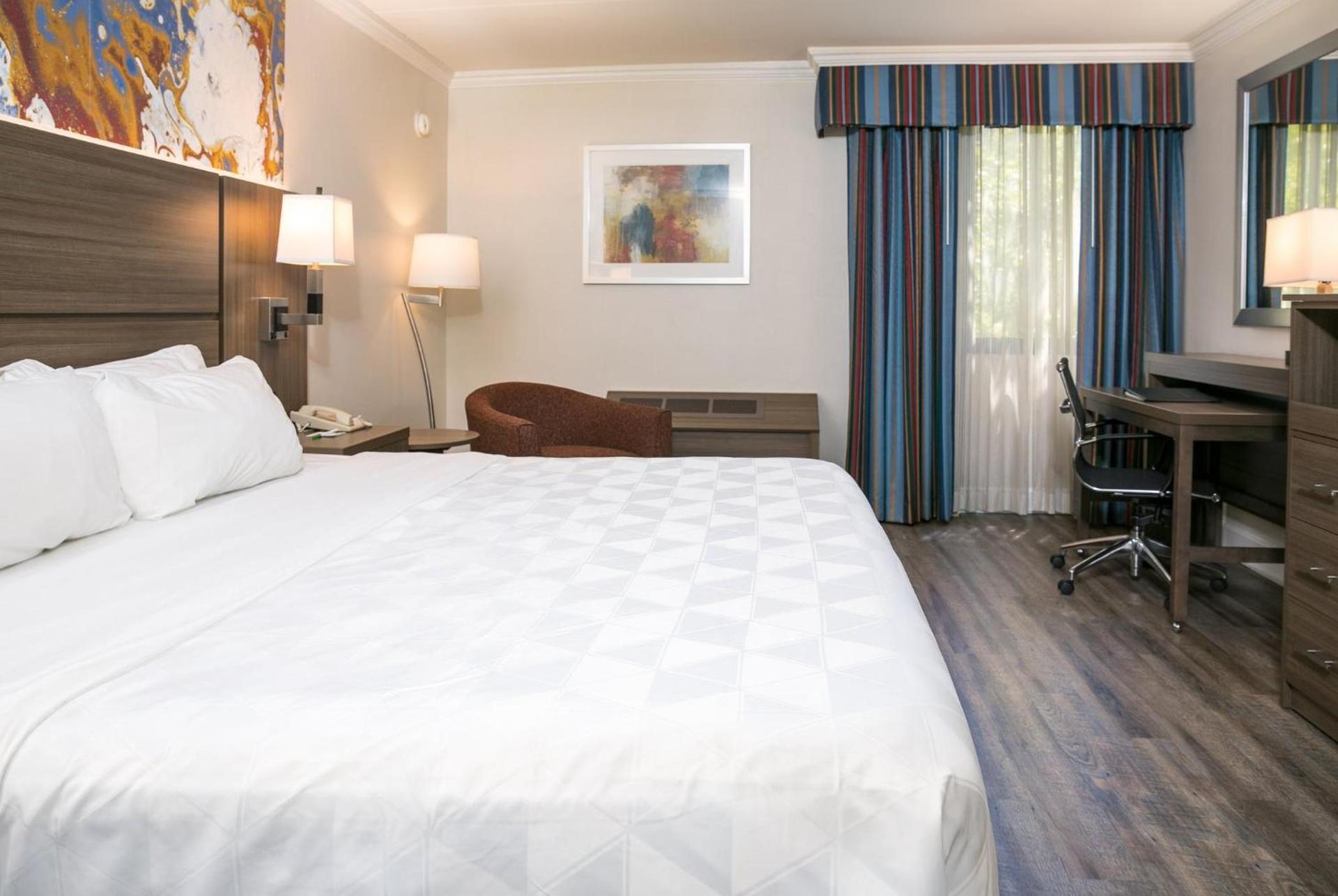 Wyndham Executive Center Columbia photo 45