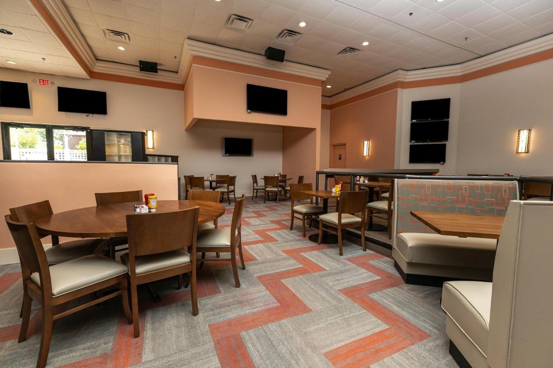 Wyndham Executive Center Columbia photo 19