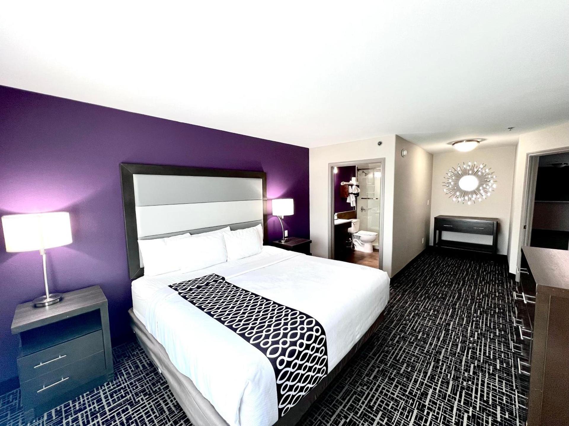 La Quinta by Wyndham Pharr North McAllen photo 56
