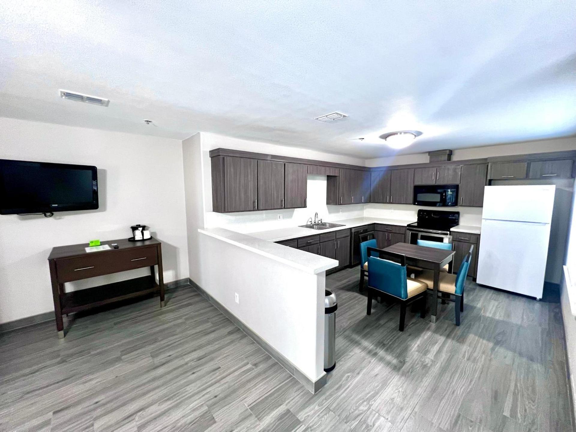 La Quinta by Wyndham Pharr North McAllen photo 57