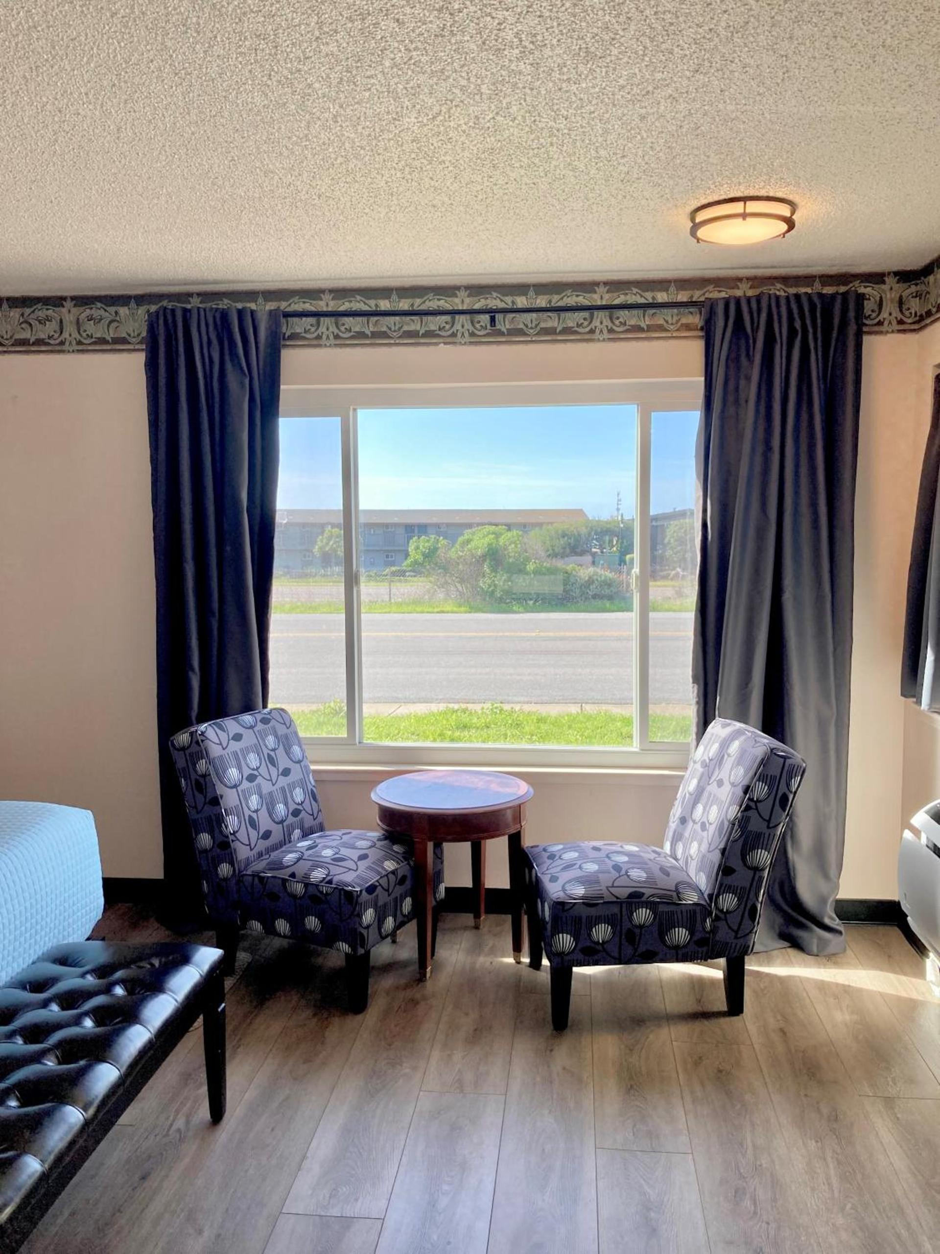 Coast Riders Inn photo 38