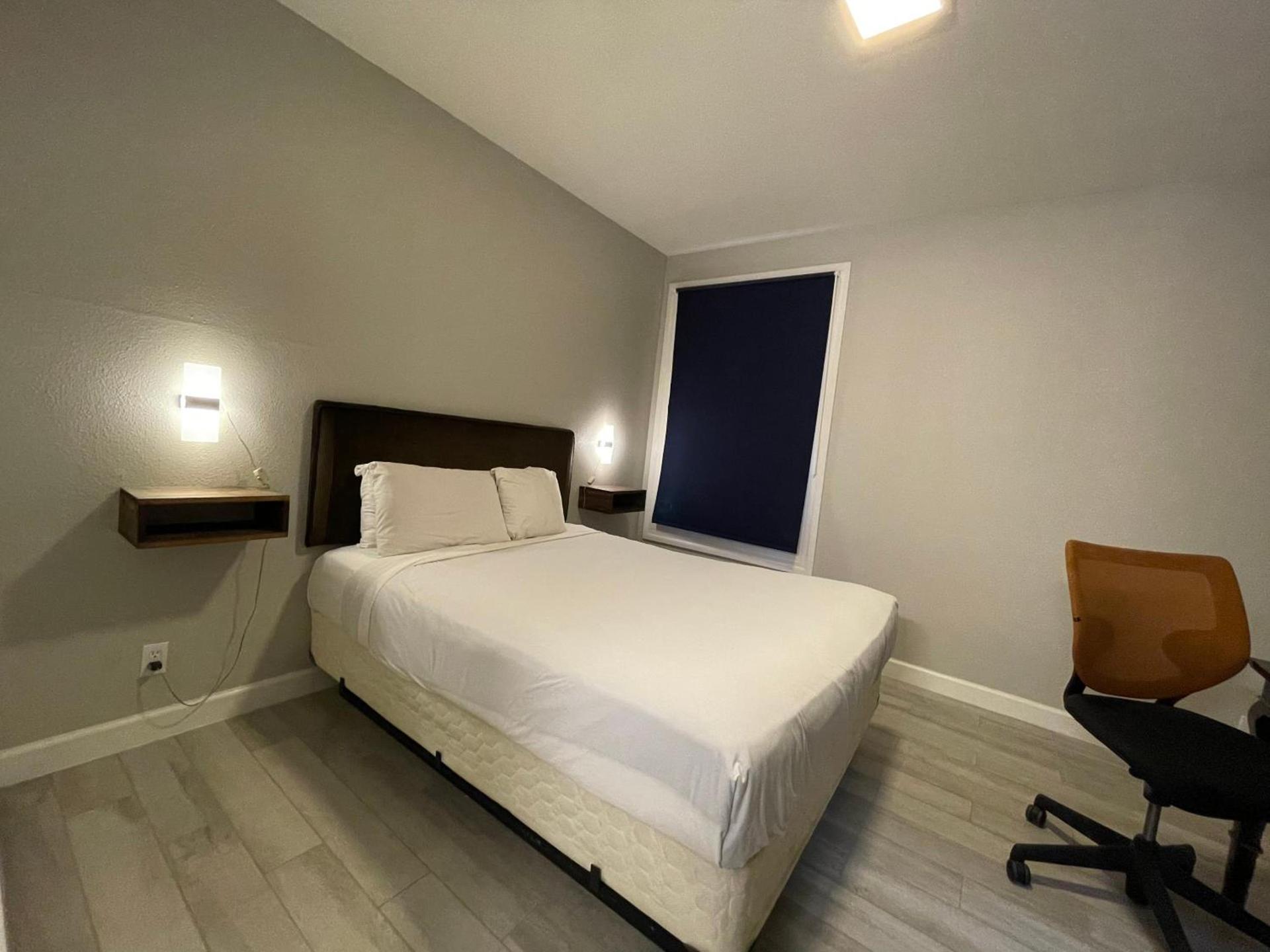 Marina Inn photo 23