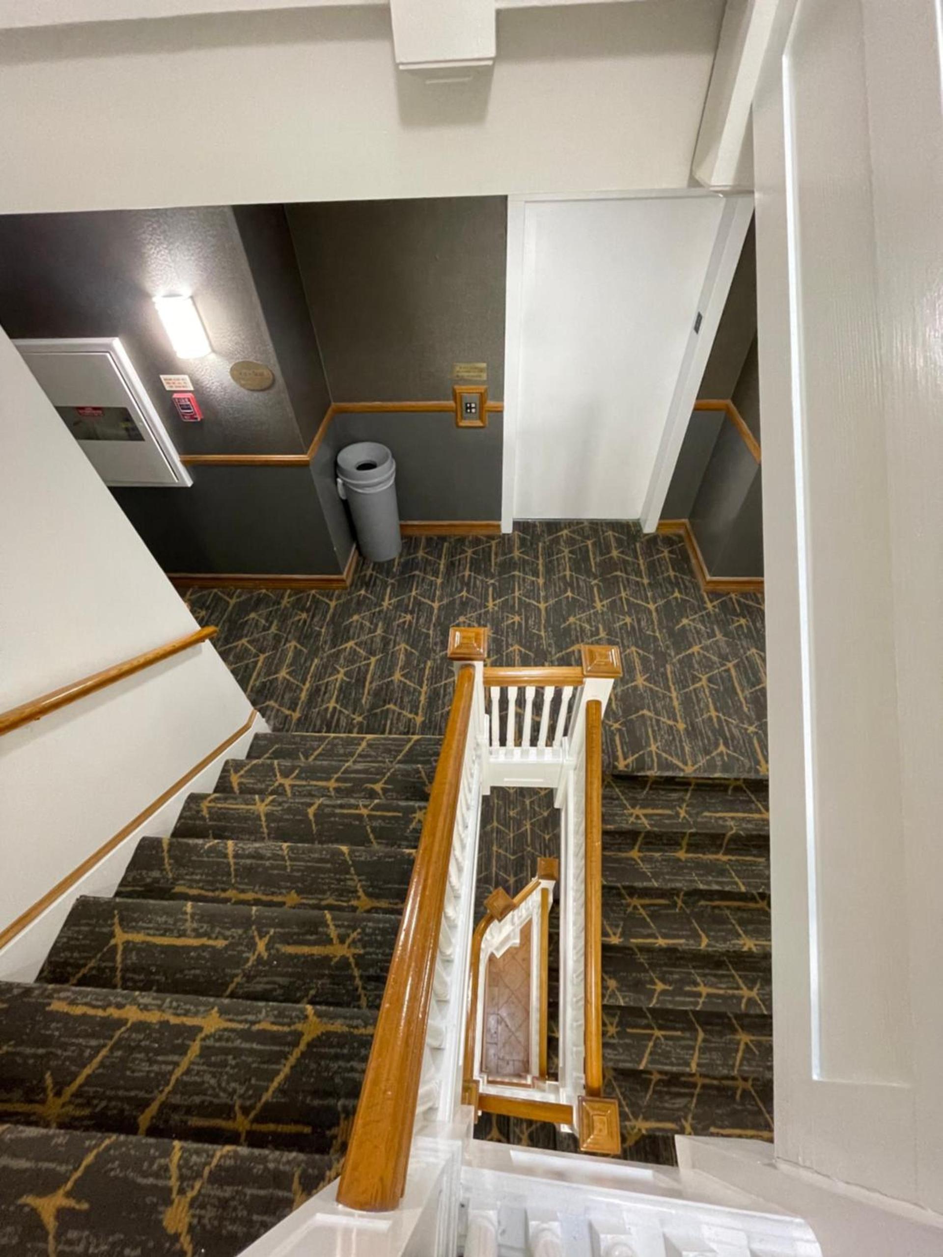 Marina Inn photo 24