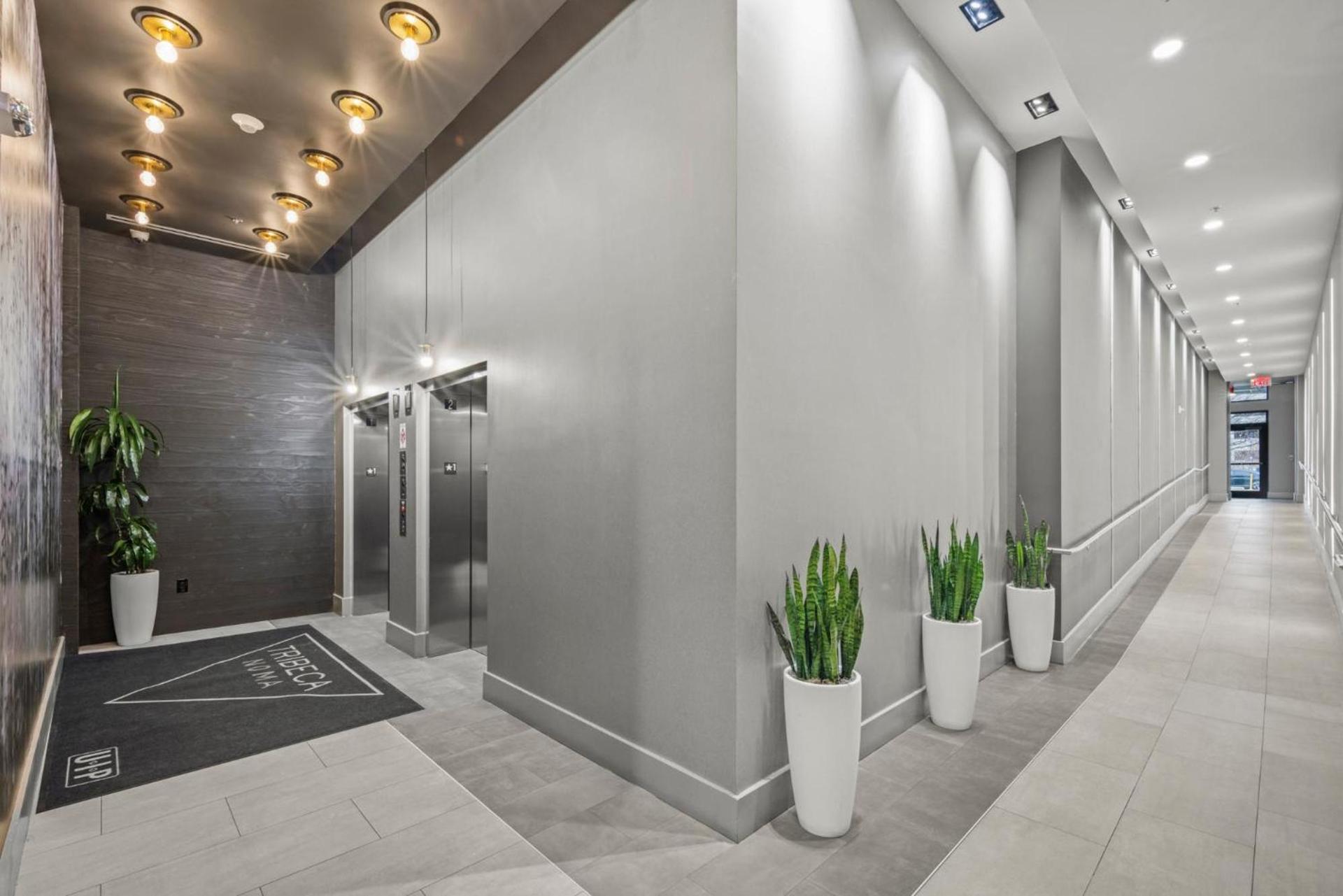 Global Luxury Suites at Tribeca photo 41