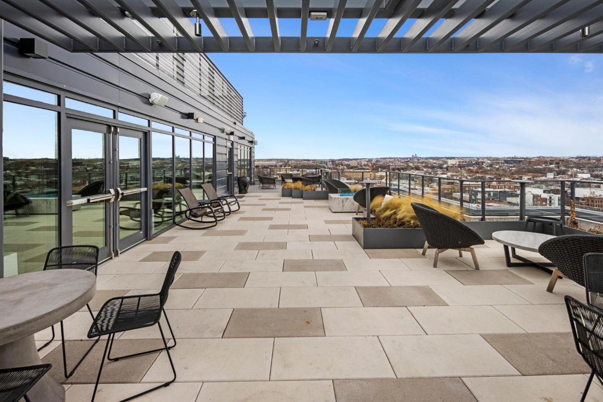 Global Luxury Suites at Tribeca photo 27