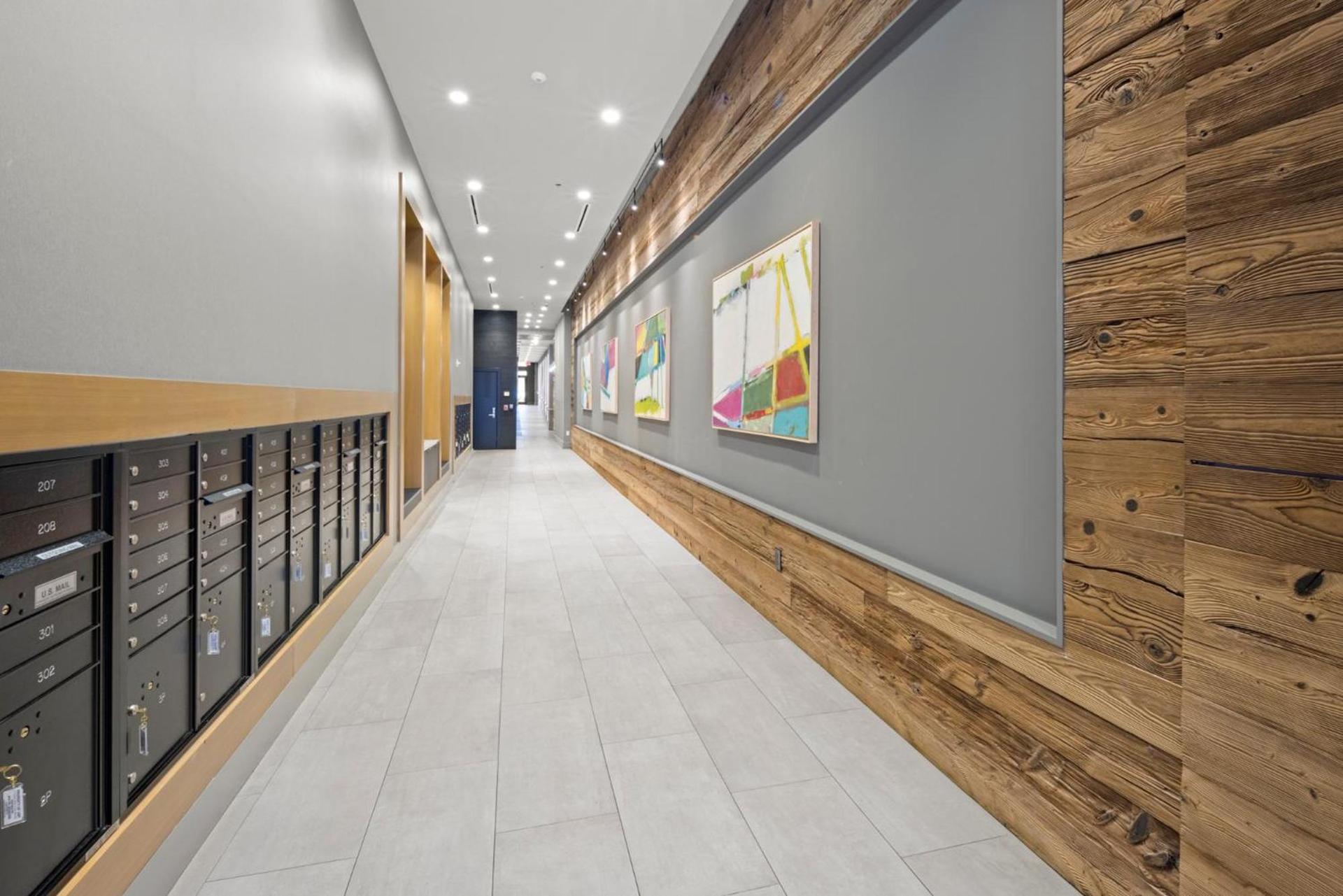Global Luxury Suites at Tribeca photo 35