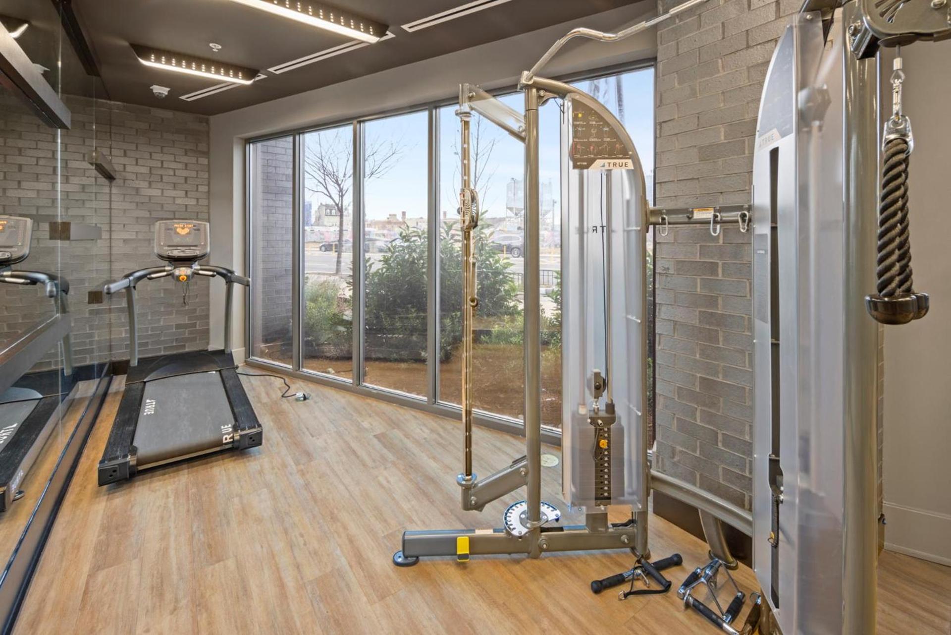 Global Luxury Suites at Tribeca photo 19