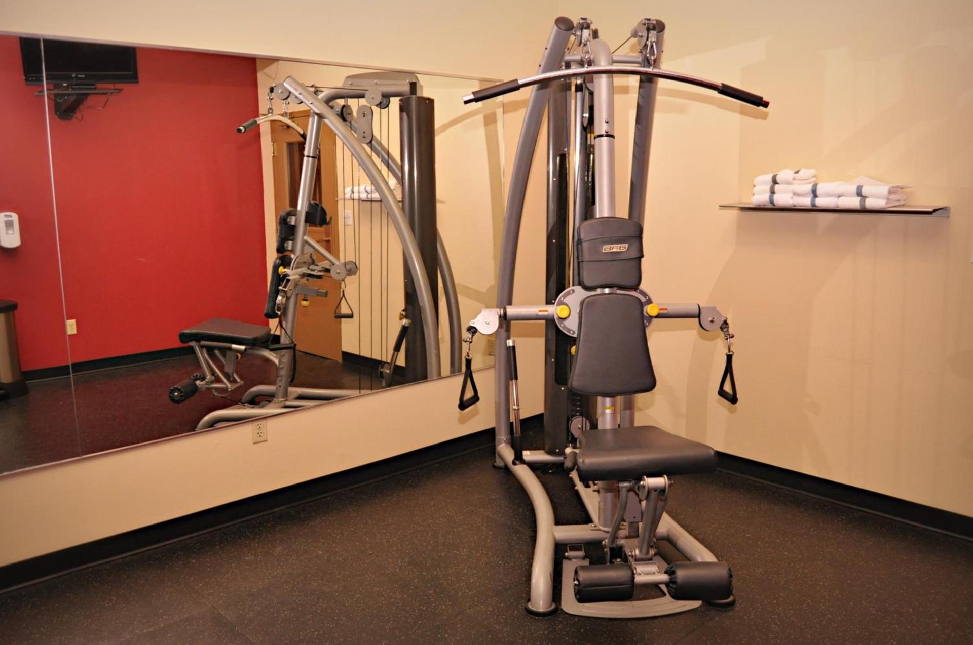 Country Inn & Suites by Radisson, Kearney, NE photo 37