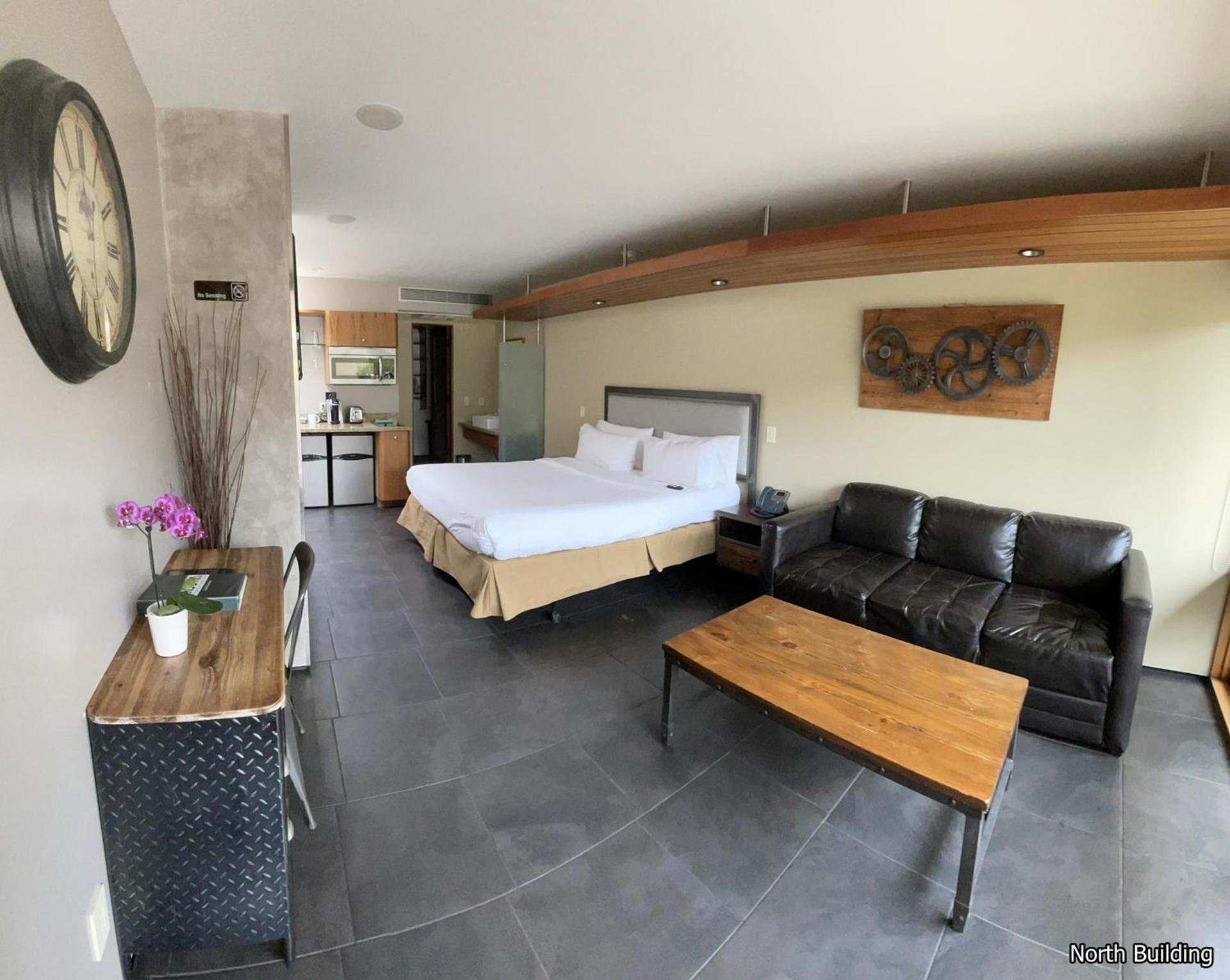 14 West Laguna Beach photo 62