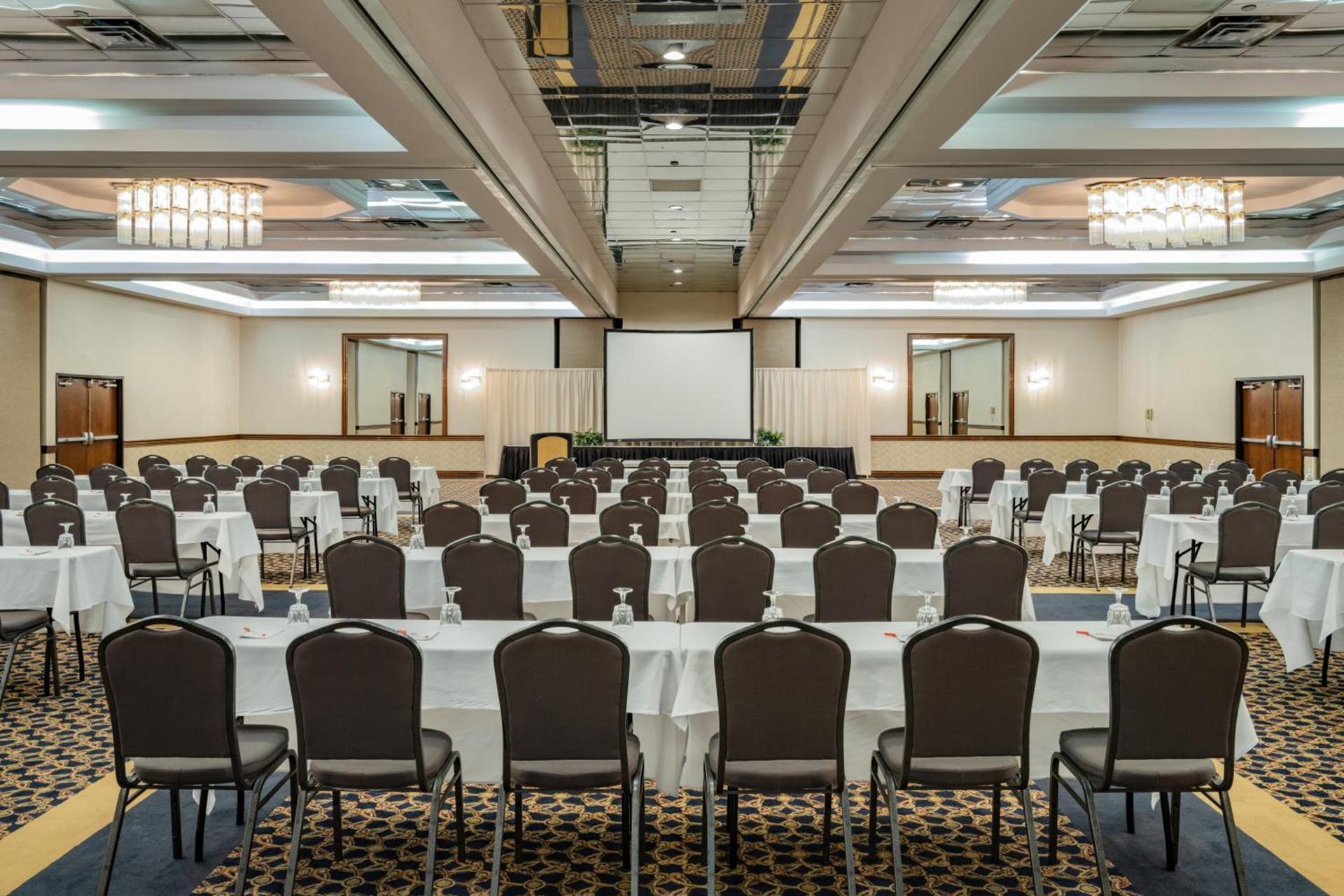 Howard Johnson by Wyndham Lima photo 52