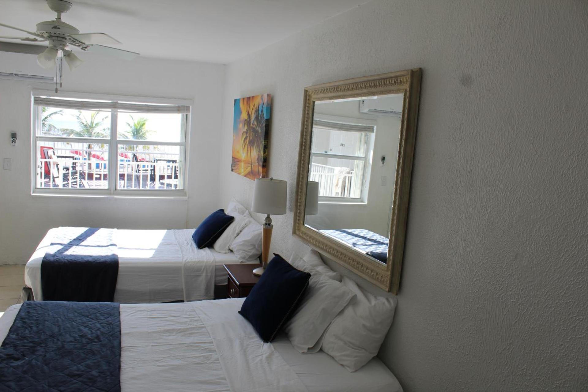 Golden Sand Oceanfront photo 23