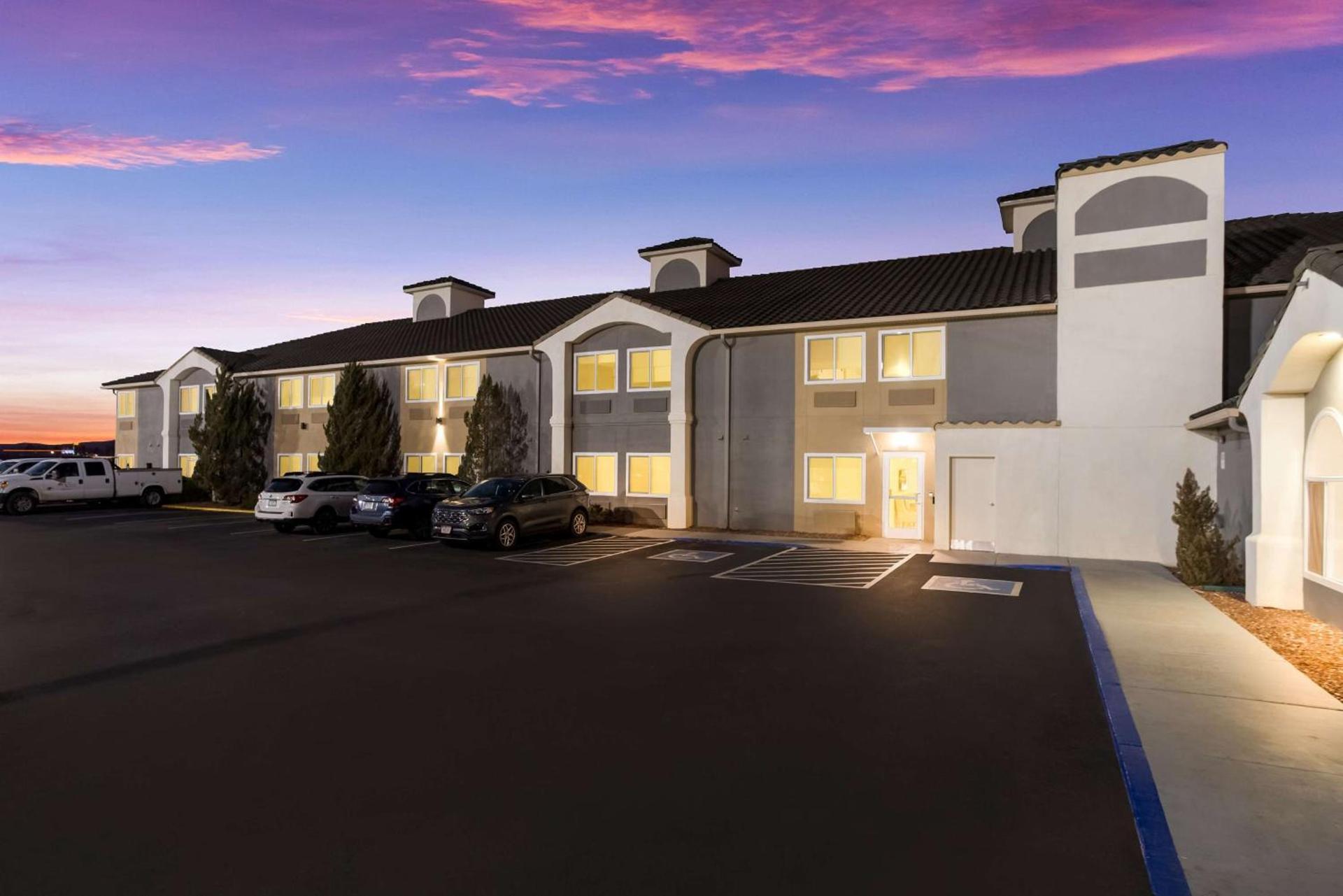 Best Western Grants Inn photo 11