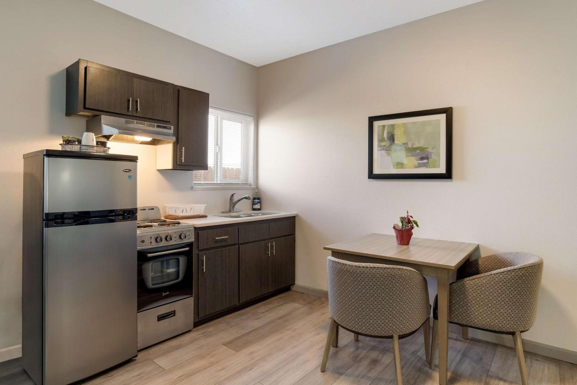 Best Western Grants Inn photo 27