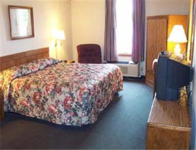 State Line Inn photo 2