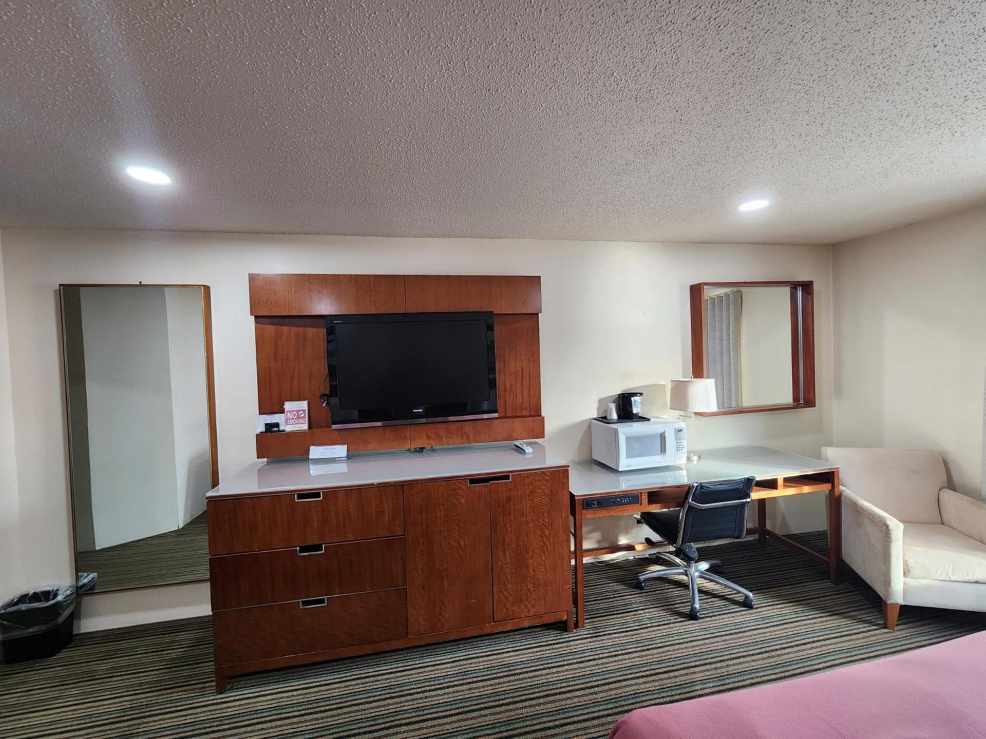 Windsor Place Inn photo 30