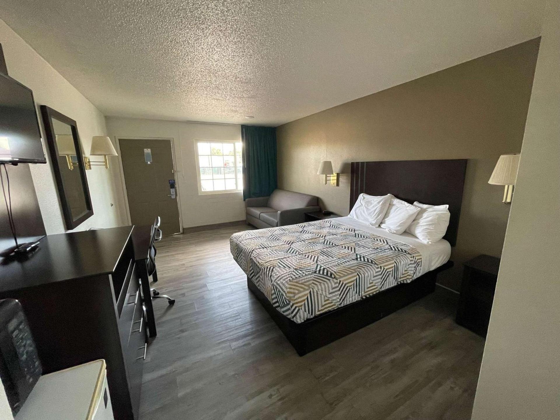Motel 6 Hermiston, OR - Umatilla photo 2
