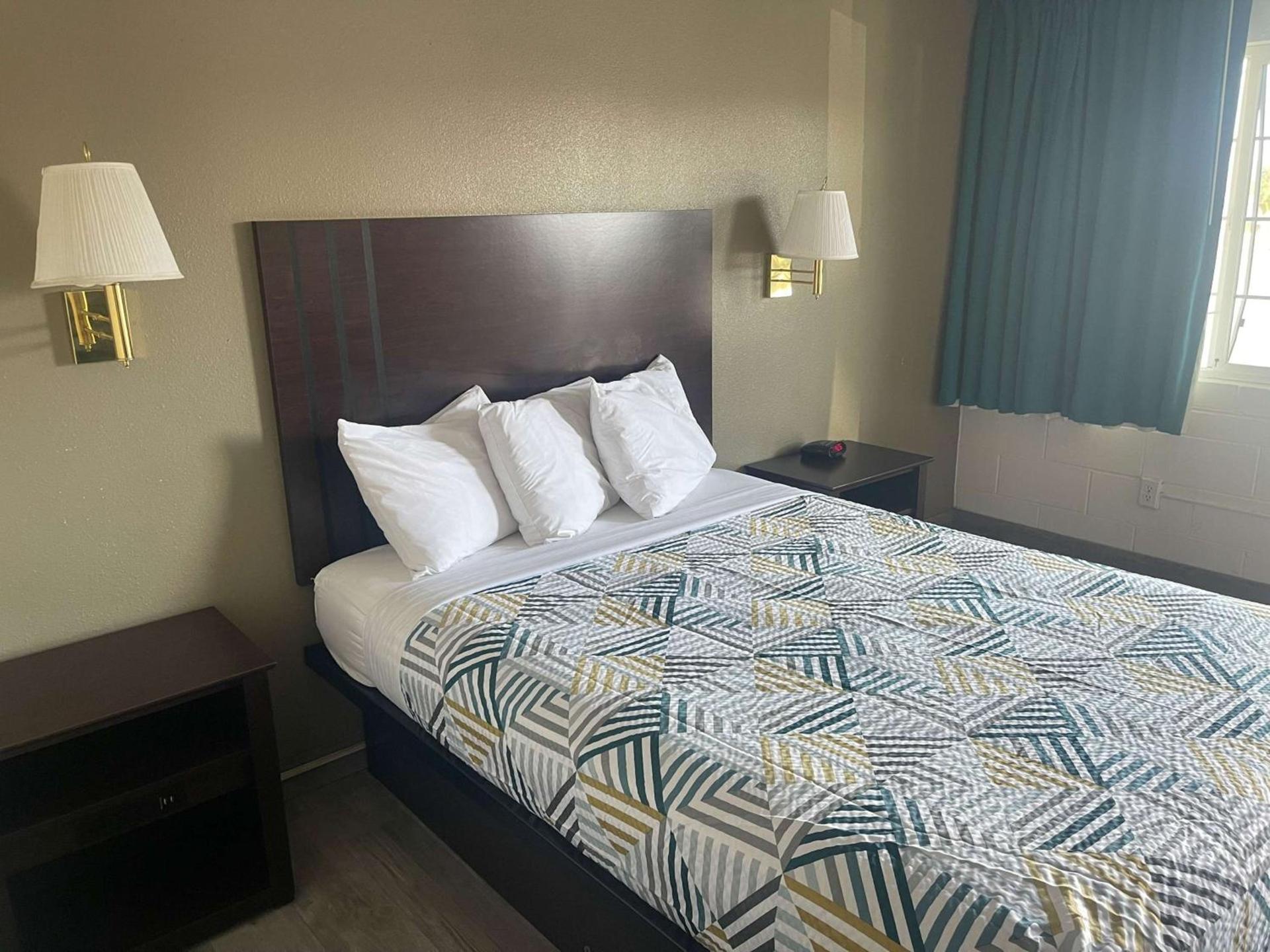 Motel 6 Hermiston, OR - Umatilla photo 11