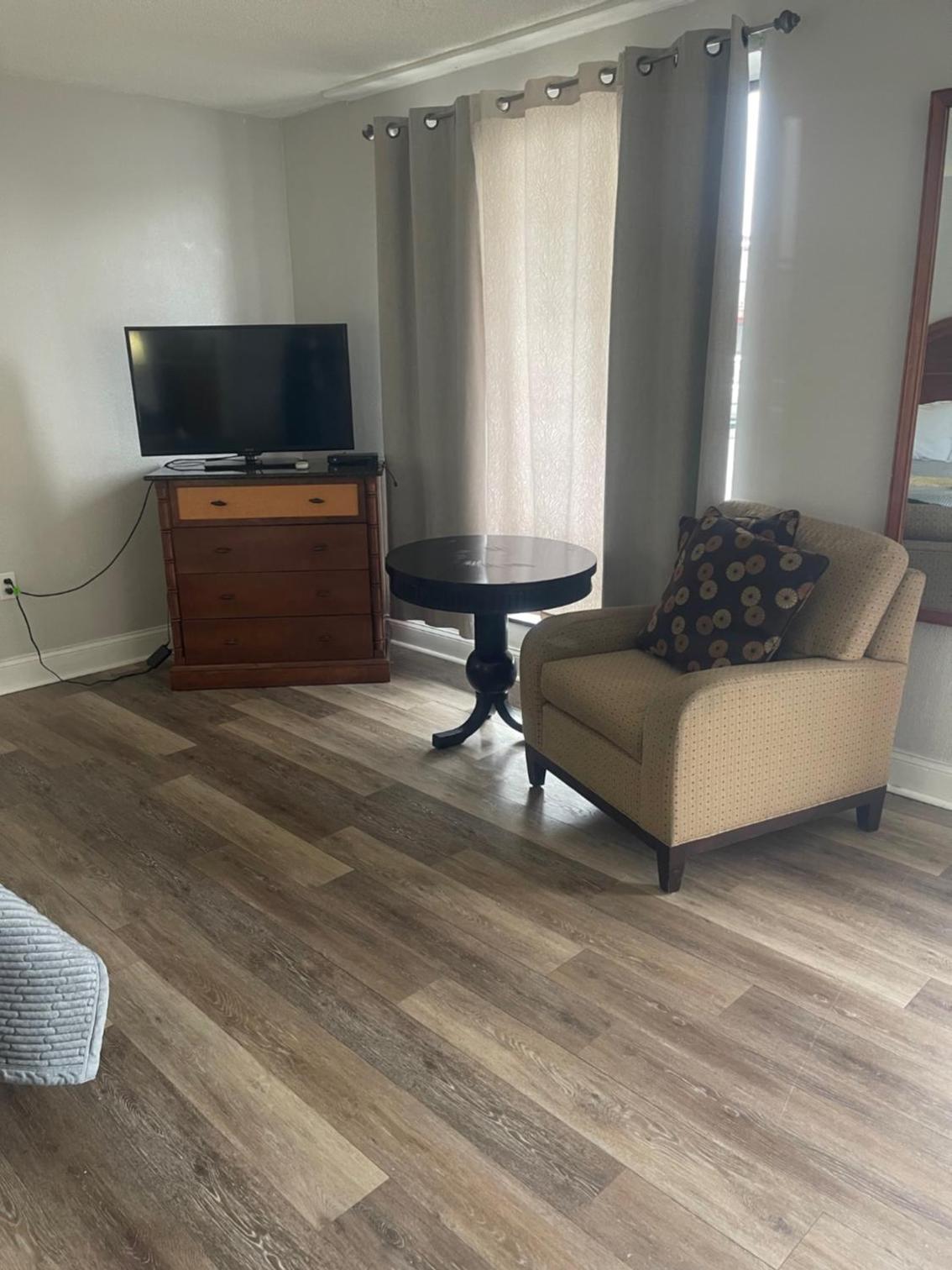ANS INN & SUITES photo 12
