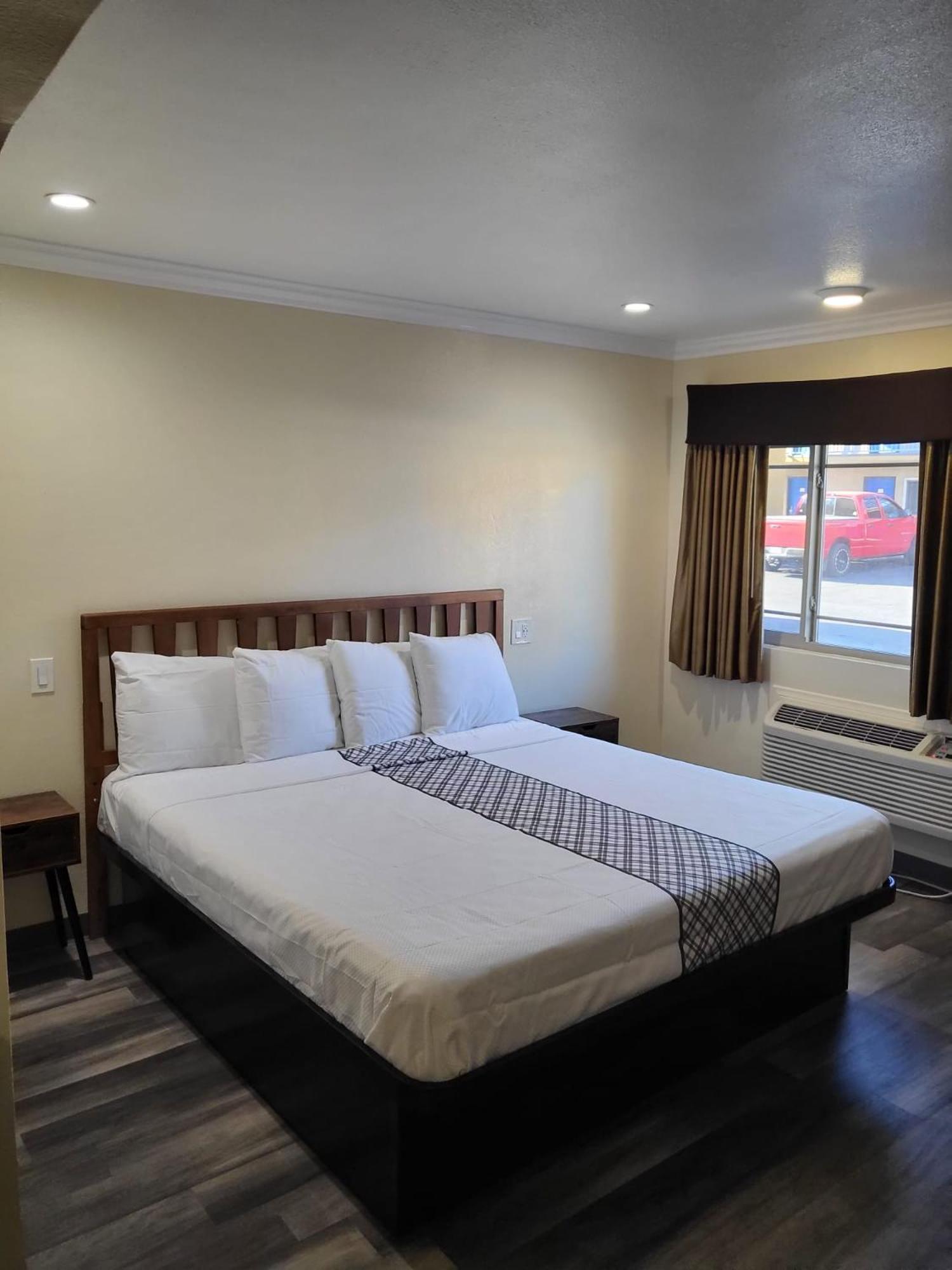 Budget Inn — hotel in North Hills