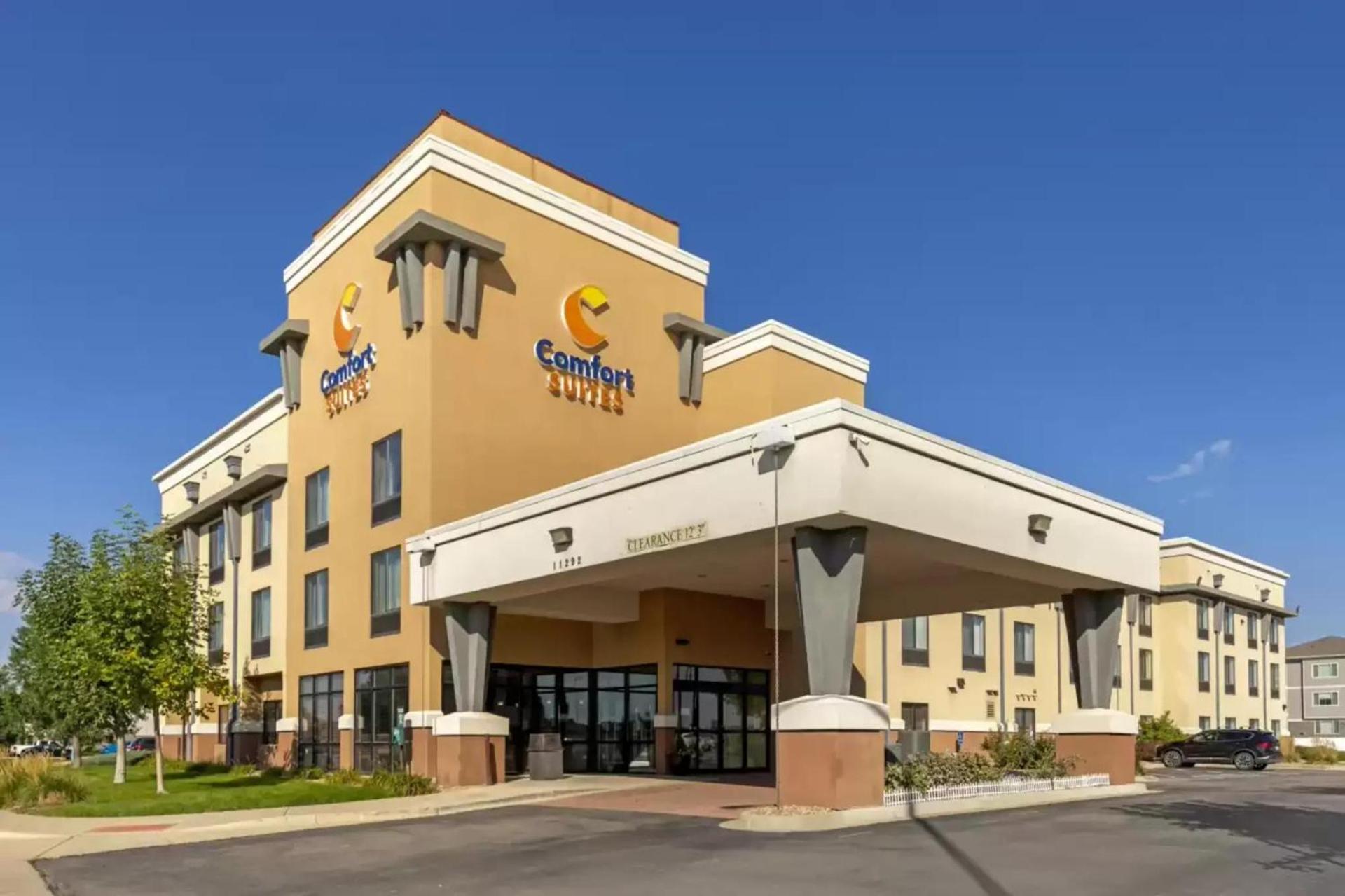 Comfort Suites Longmont photo 32