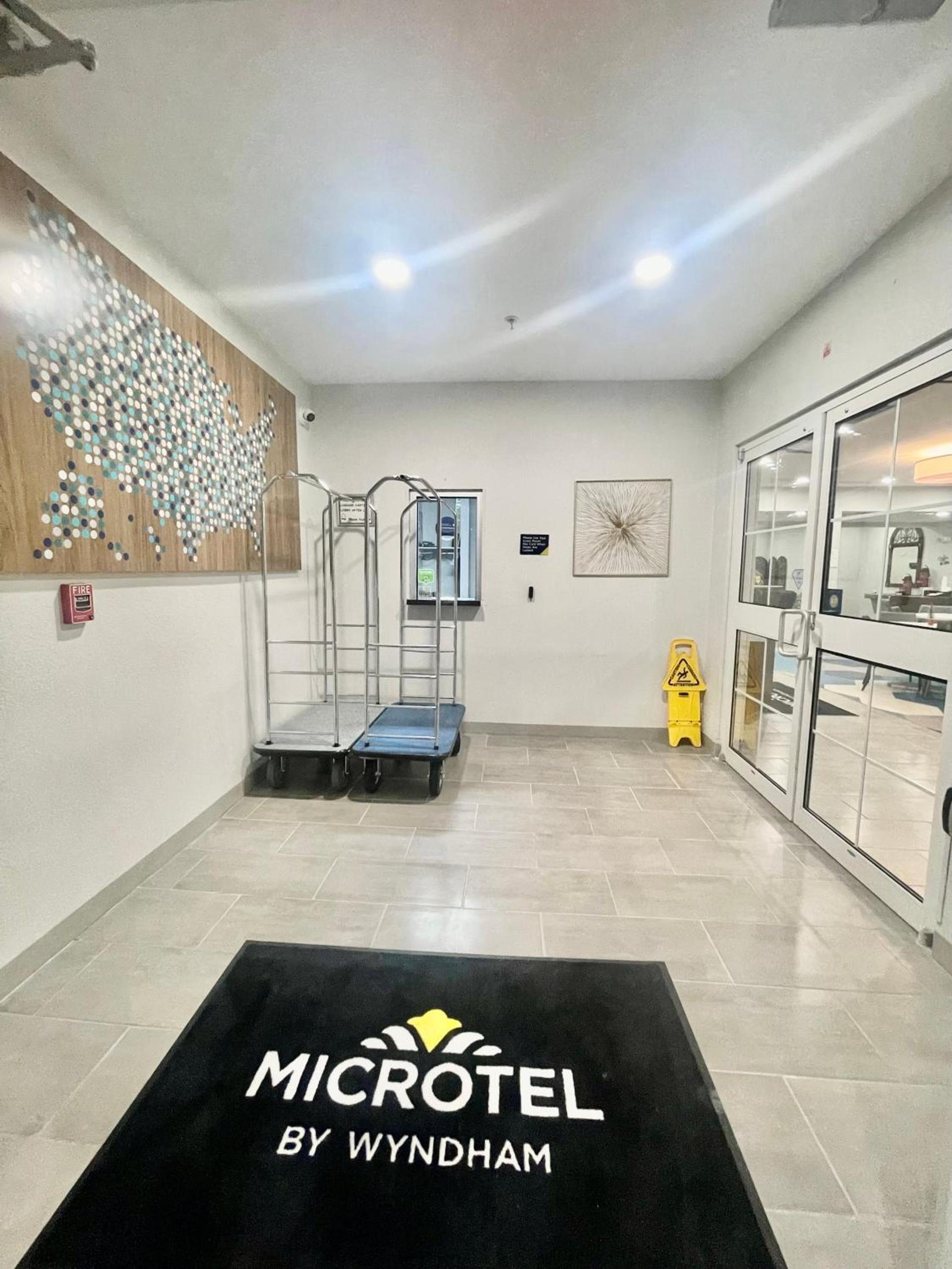 Microtel Inn & Suites by Wyndham of Houma photo 35