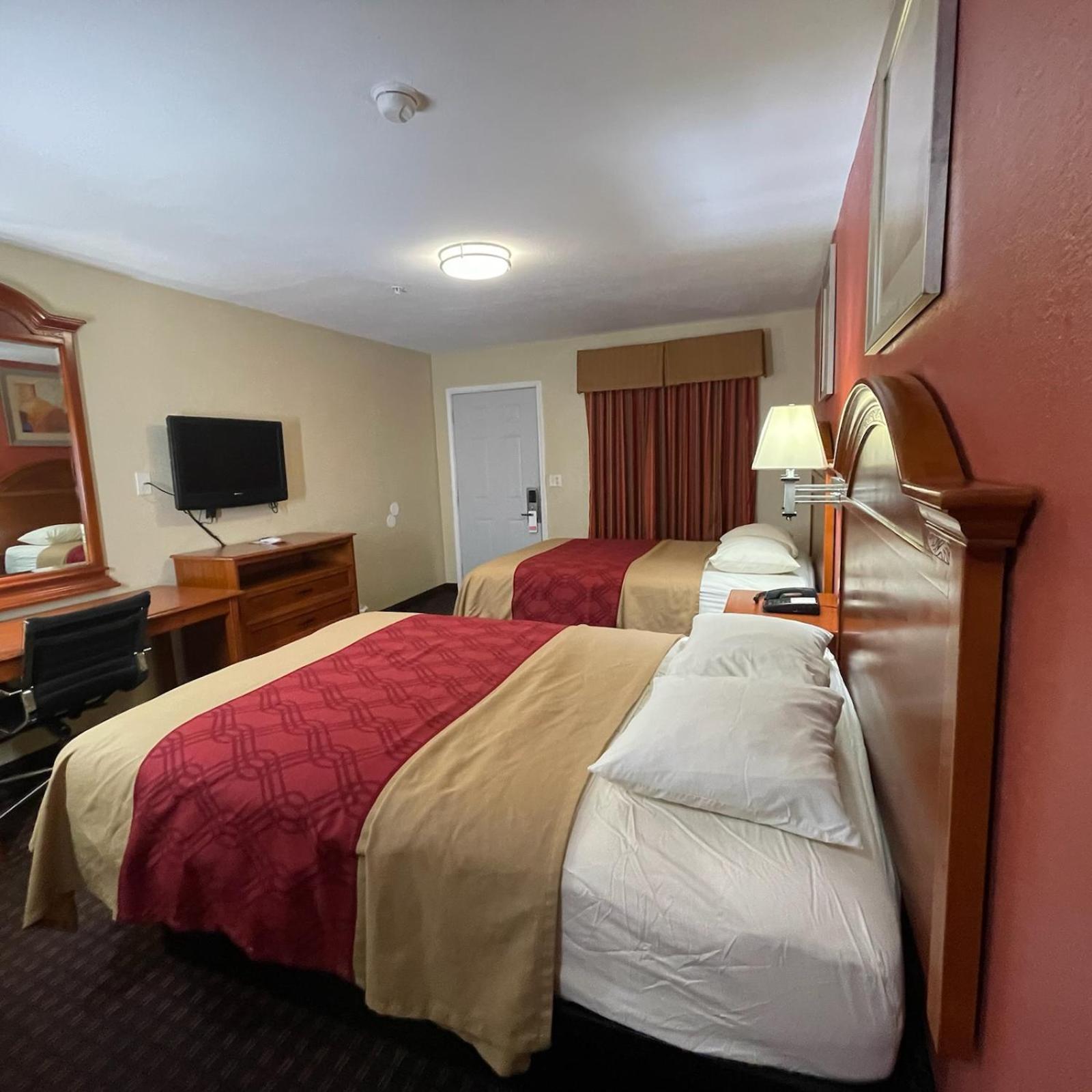 Budget Inn Madill photo 23