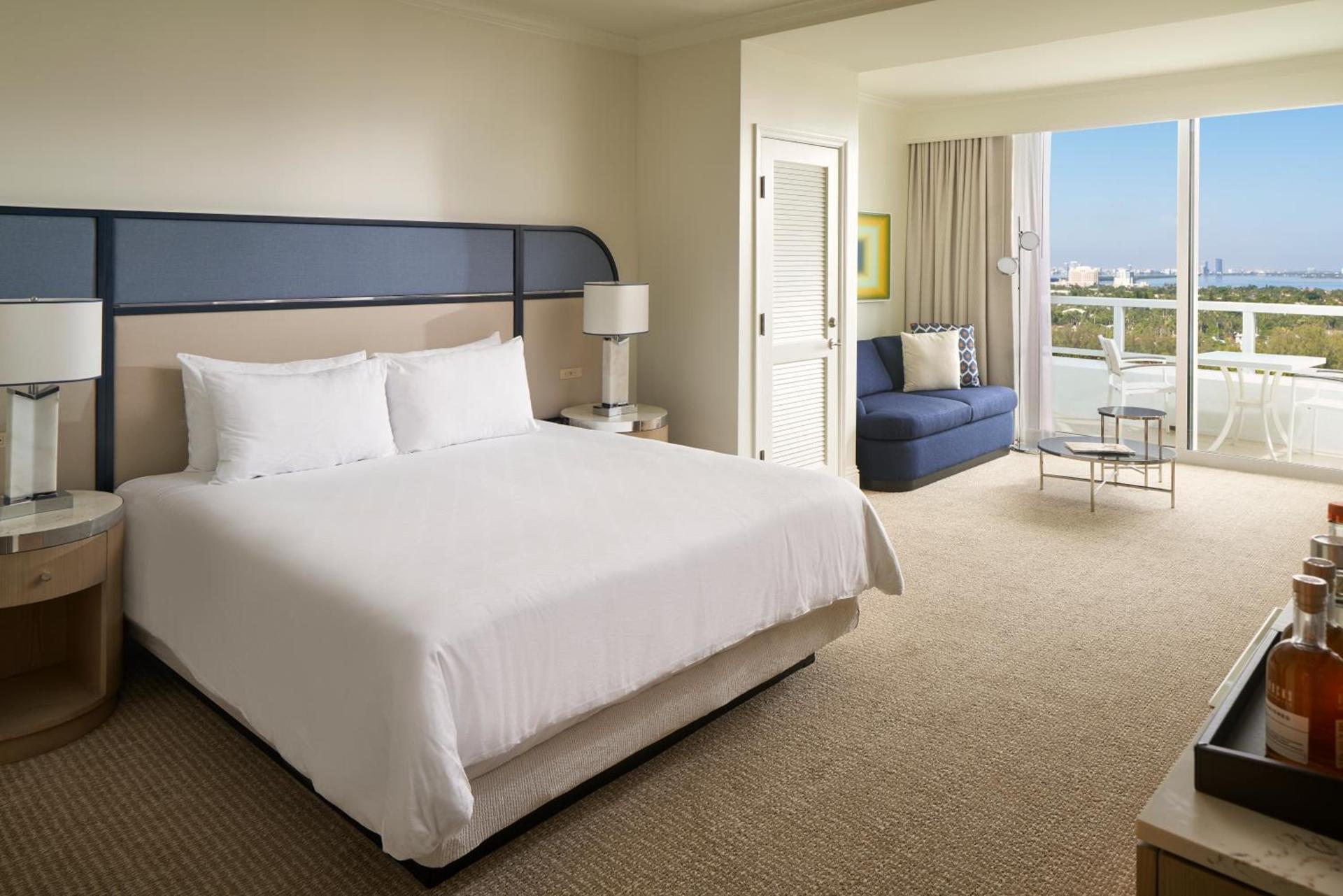 Fontainebleau Miami Beach photo 40