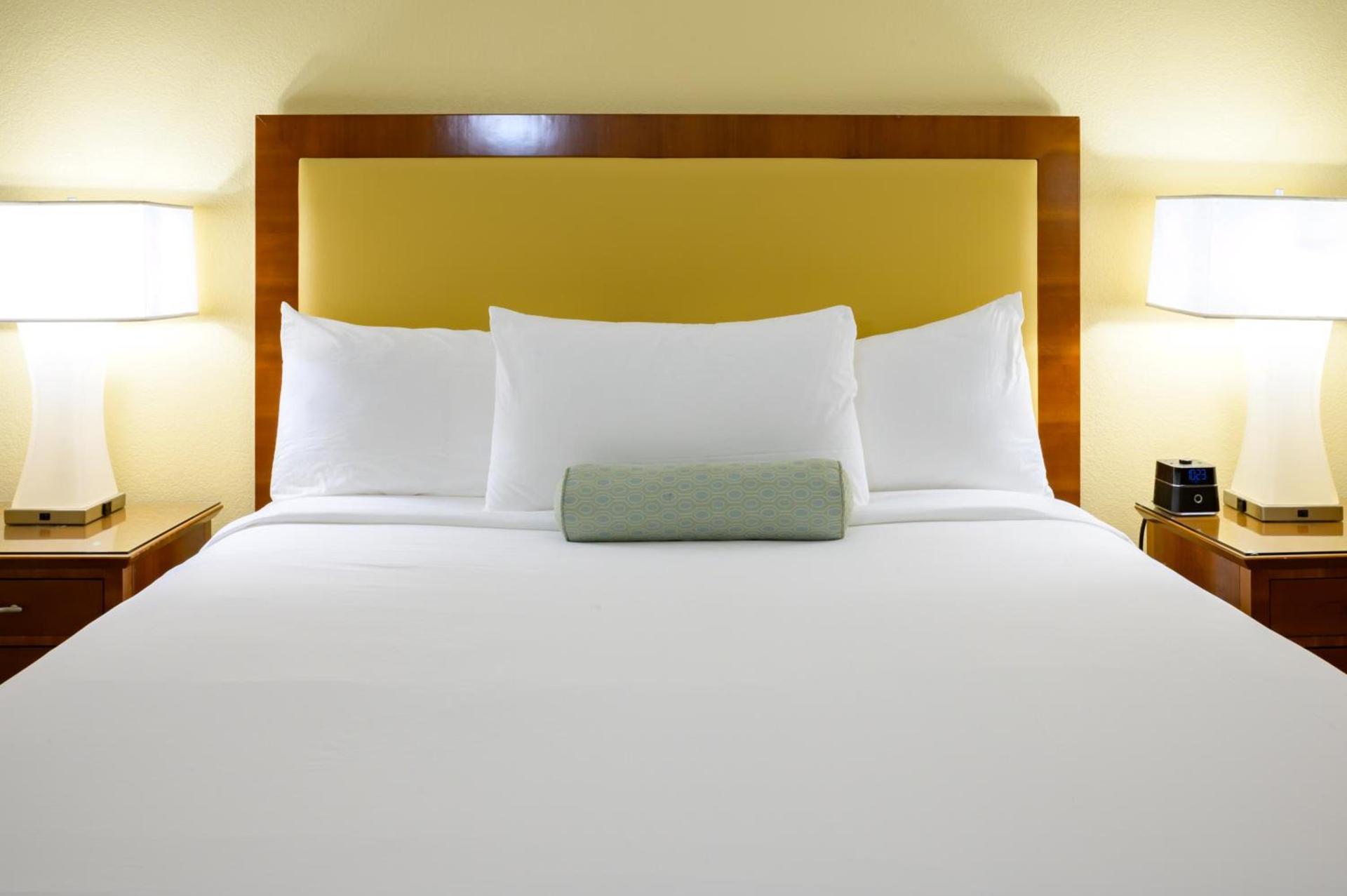 Airtel Plaza Hotel photo 53