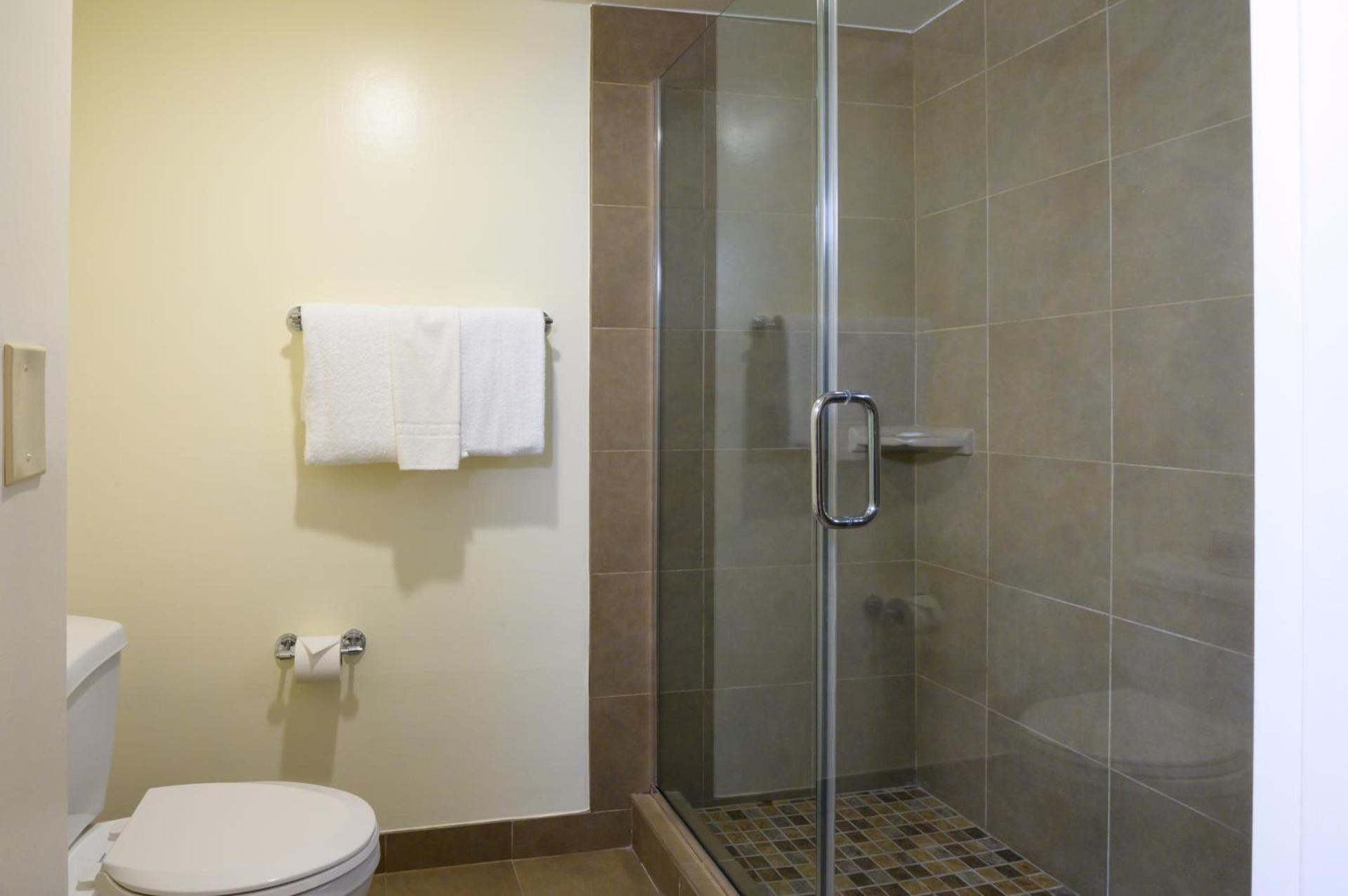 Airtel Plaza Hotel photo 44