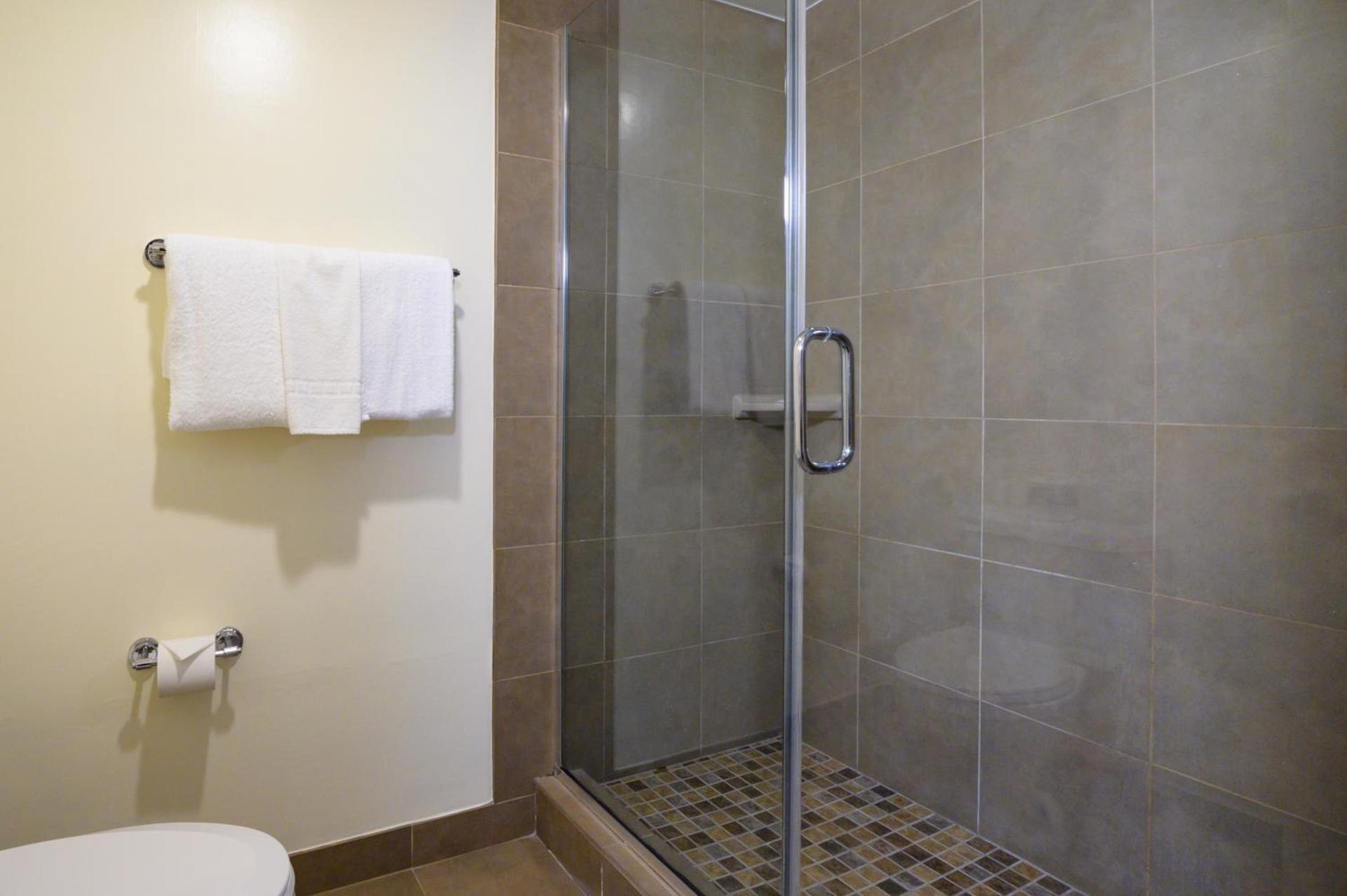 Airtel Plaza Hotel photo 51