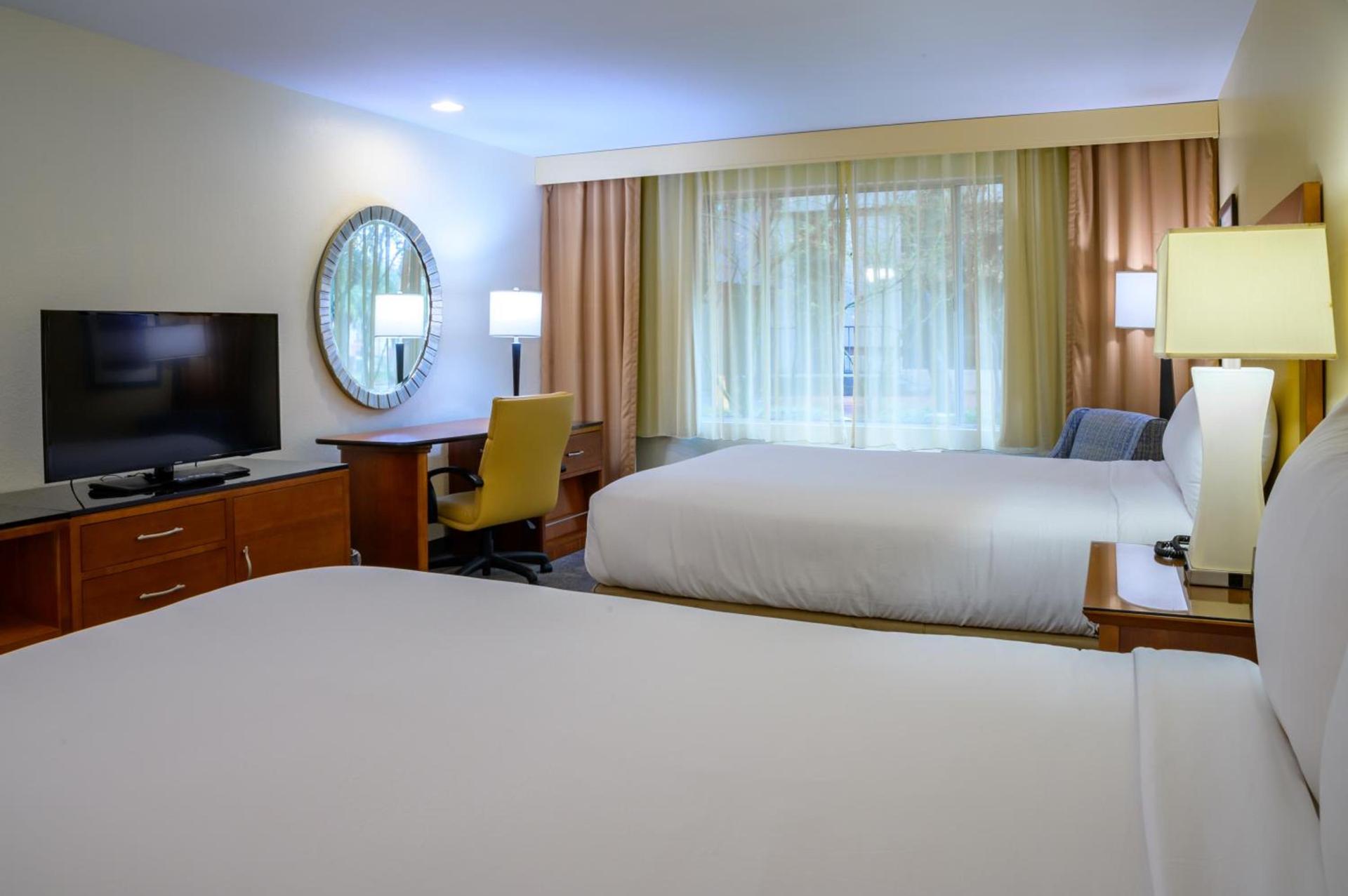Airtel Plaza Hotel photo 57