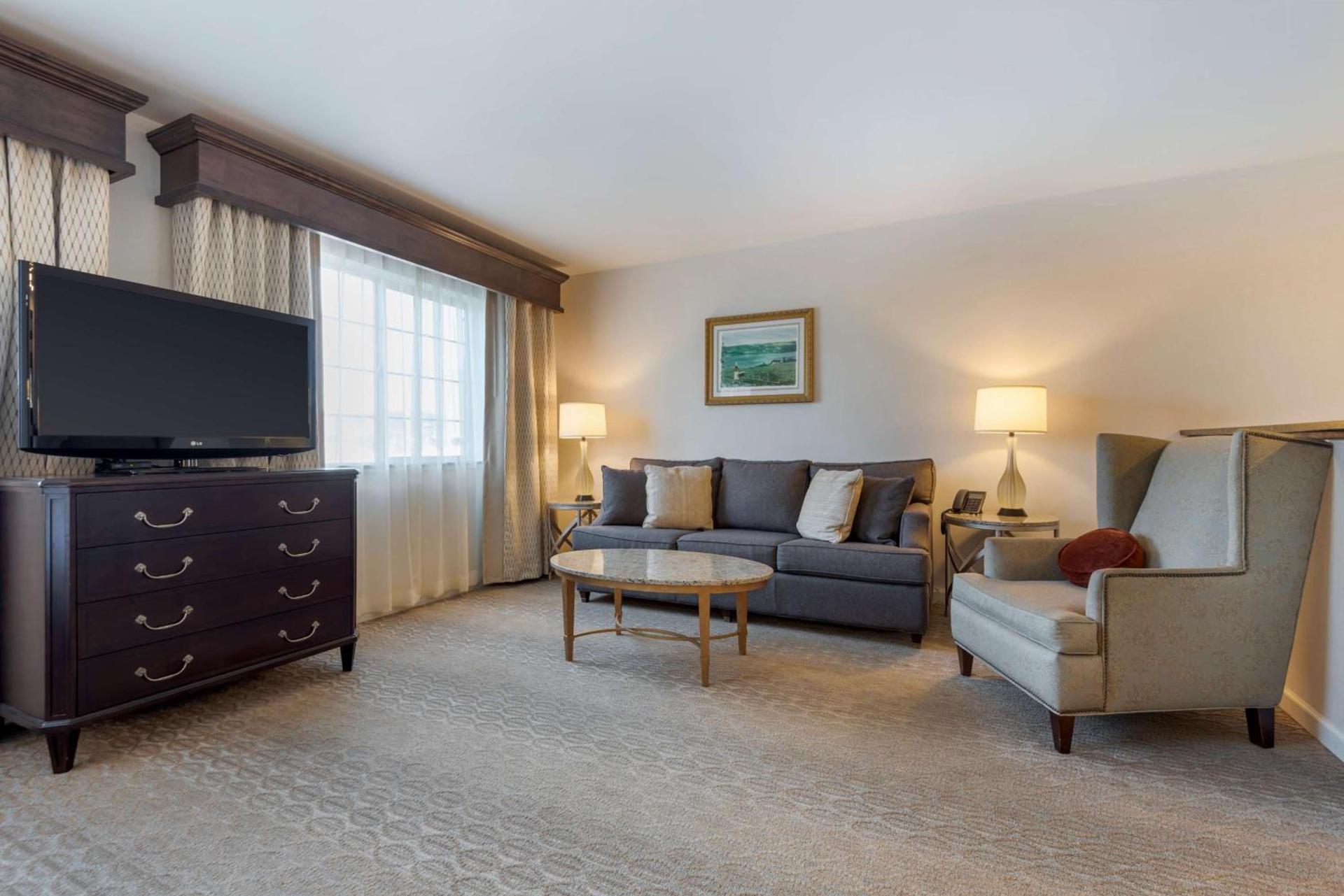 Best Western PLUS Vineyard Inn and Suites photo 21