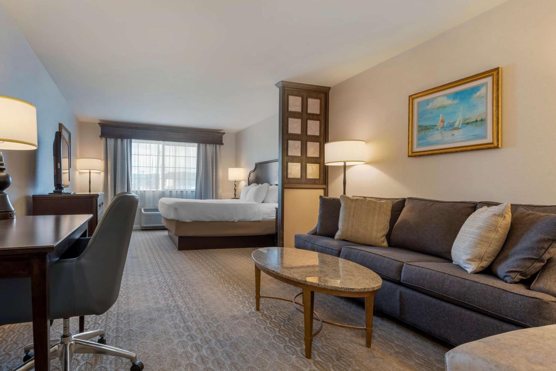 Best Western PLUS Vineyard Inn and Suites photo 9